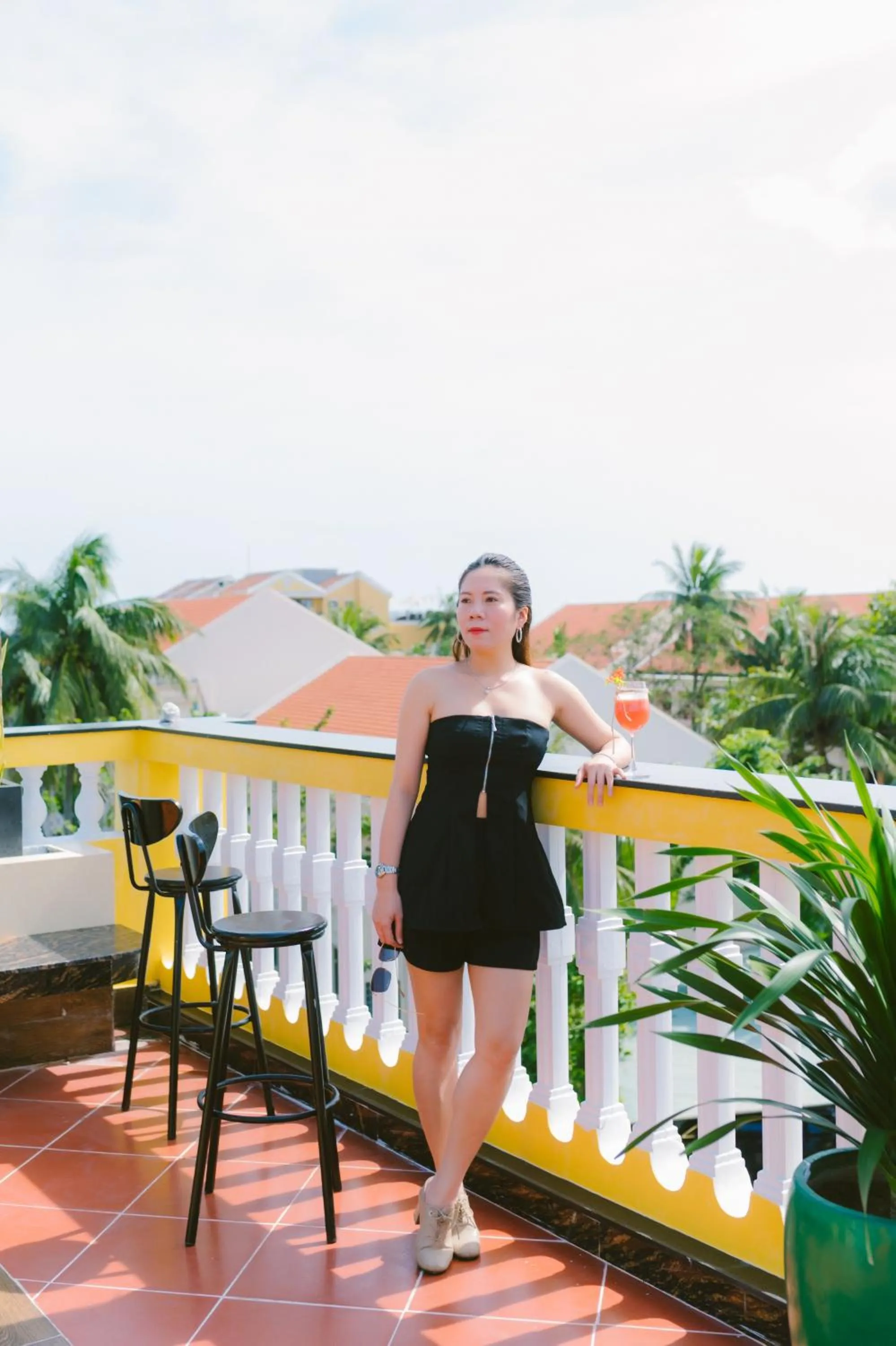 Balcony/Terrace in De'Colore Villa Hoi An