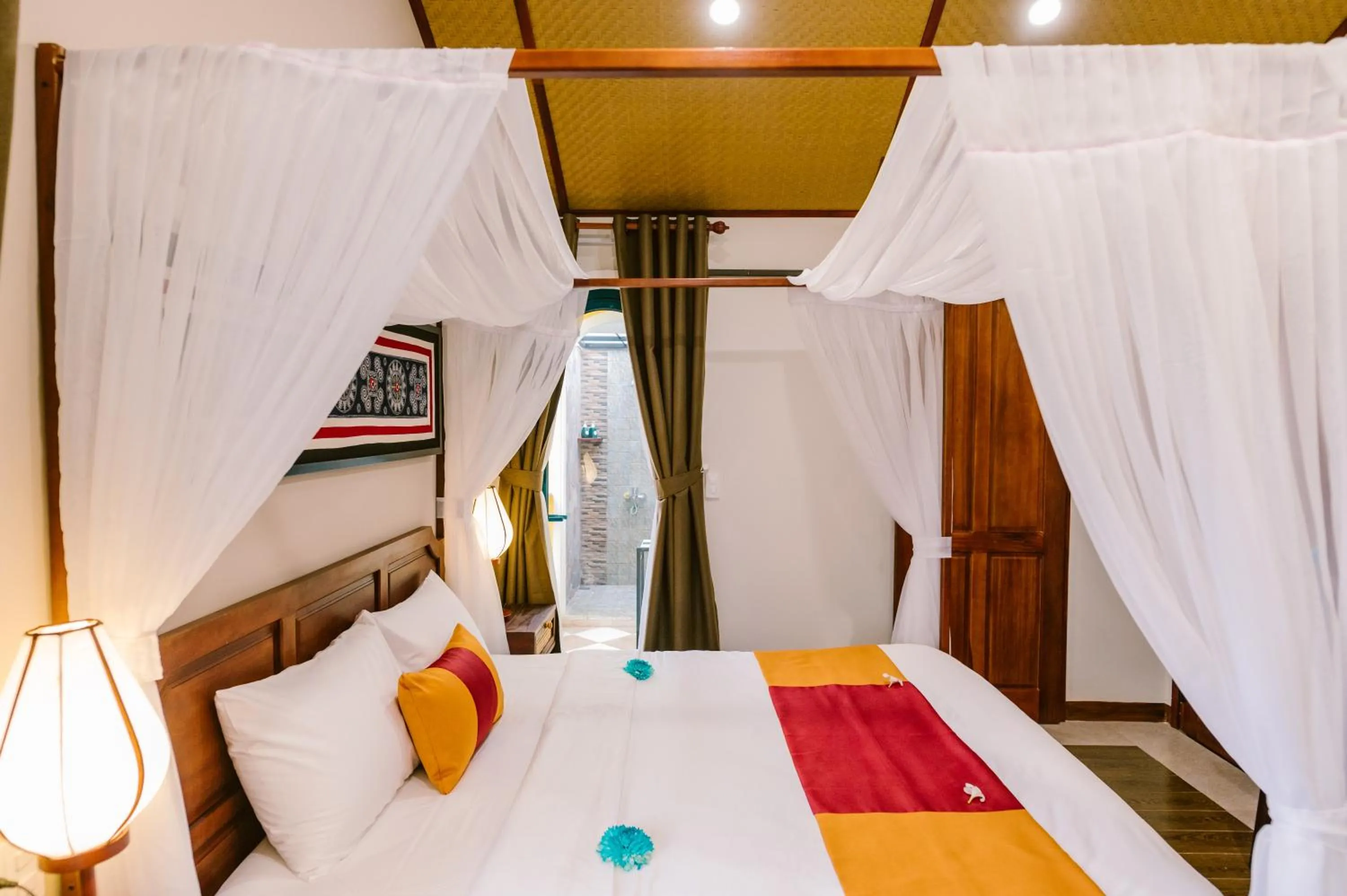 Bedroom, Bed in De'Colore Villa Hoi An