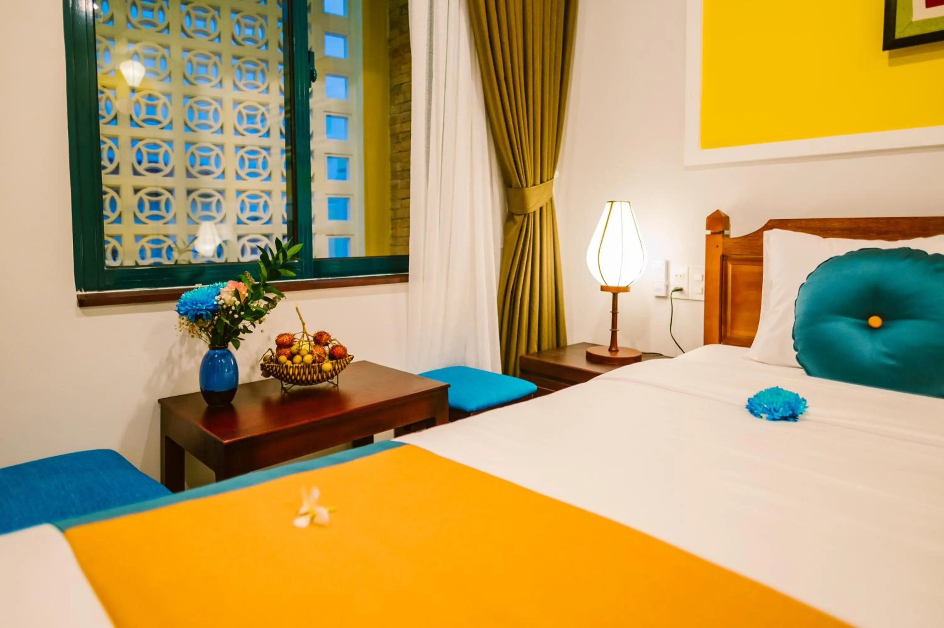 Bedroom, Bed in De'Colore Villa Hoi An