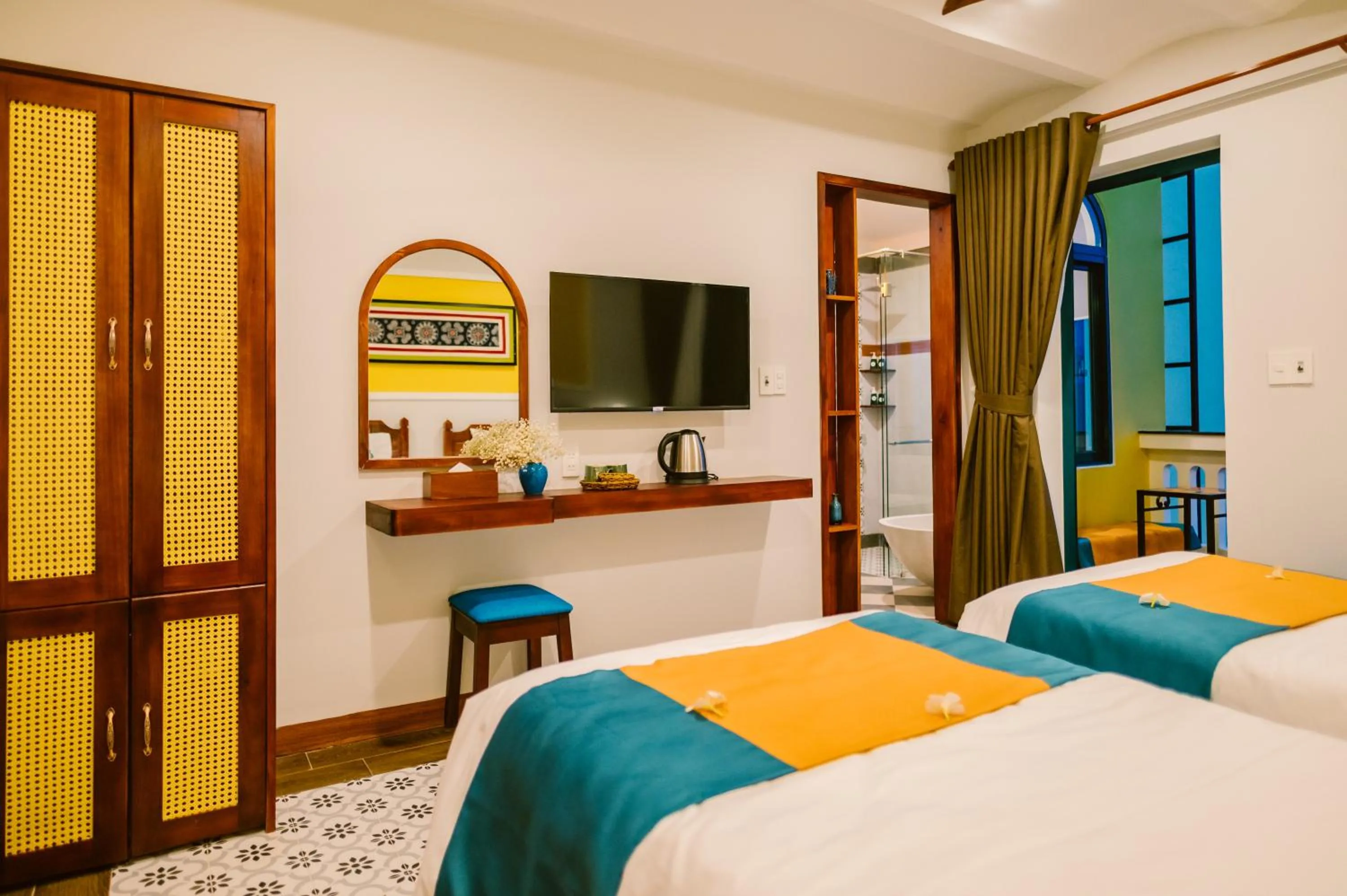 Bedroom, Bed in De'Colore Villa Hoi An