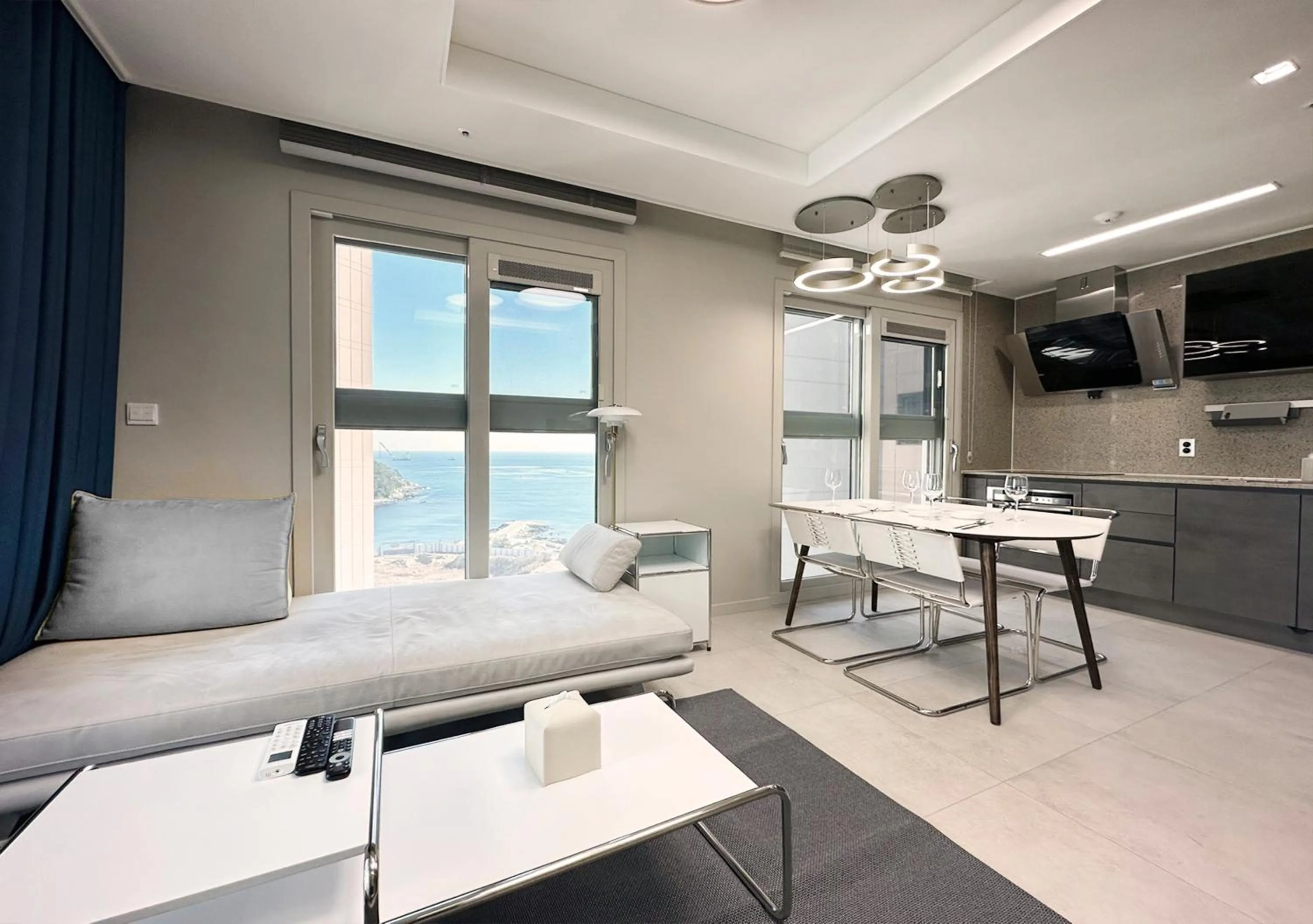 Living room in Y COLLECTION by UH FLAT OSIRIA