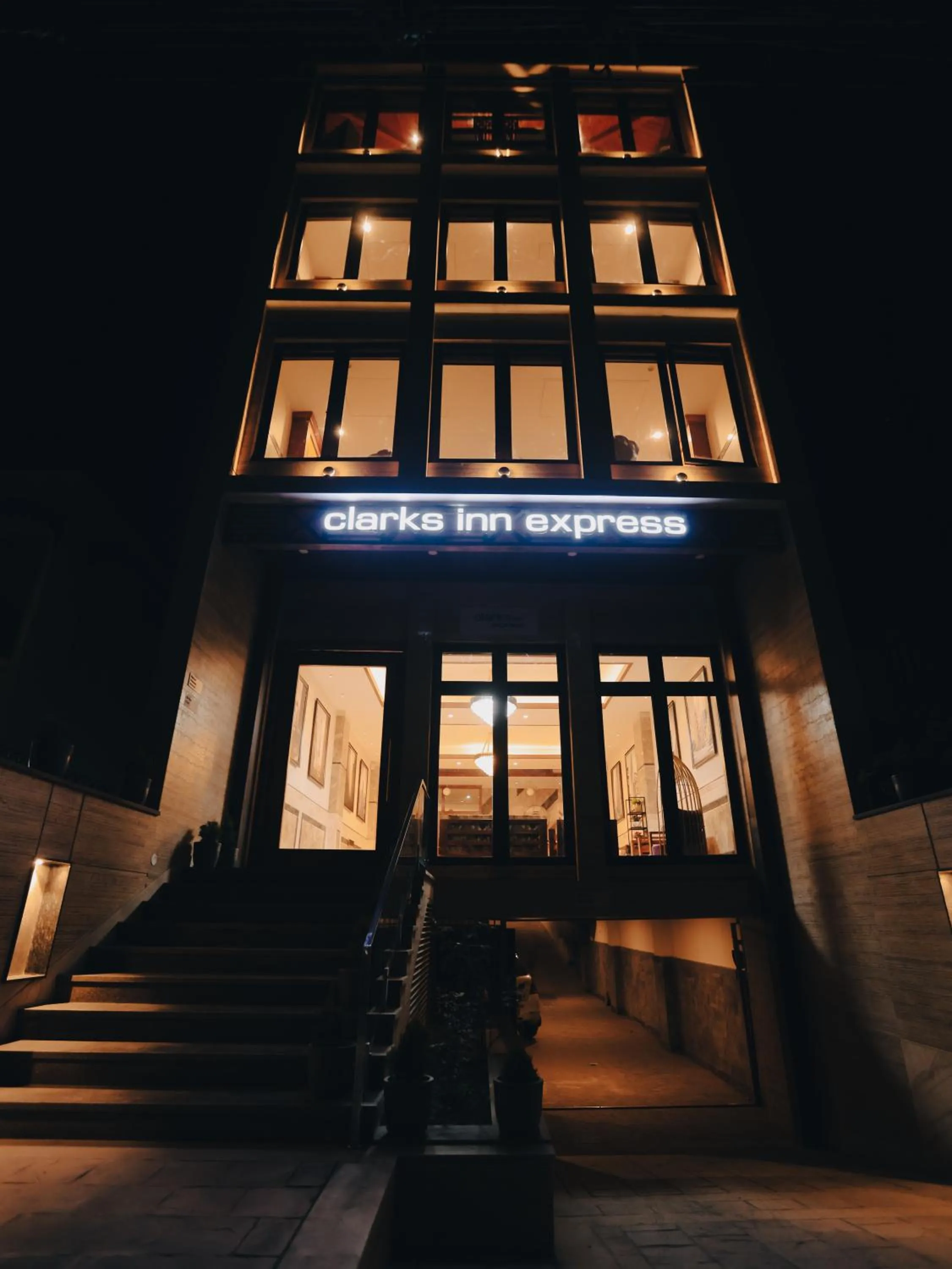 Facade/entrance in Clarks Inn Express, Dehradun