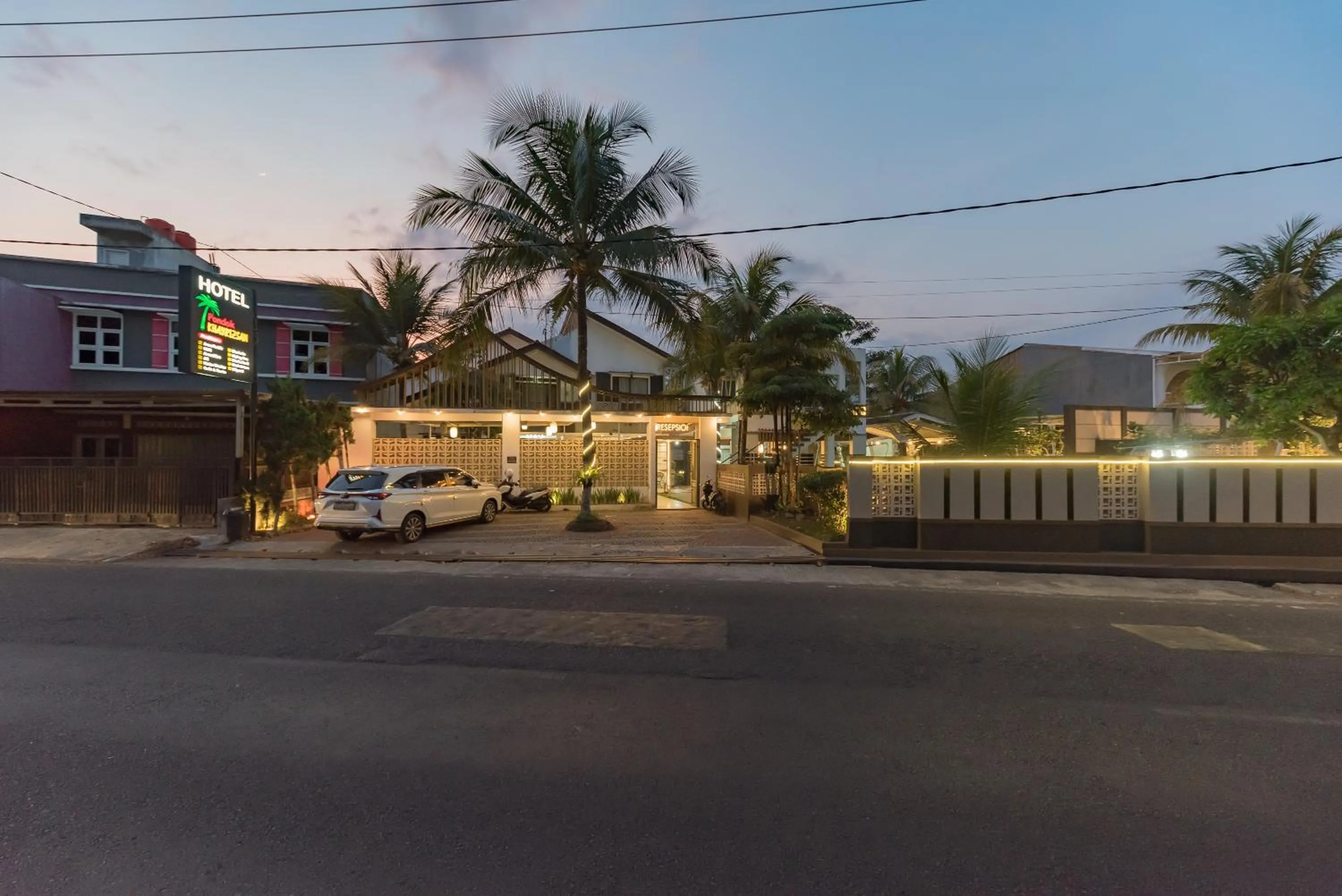 Property building in Urbanview Hotel Khayrizsan Tasikmalaya by RedDoorz