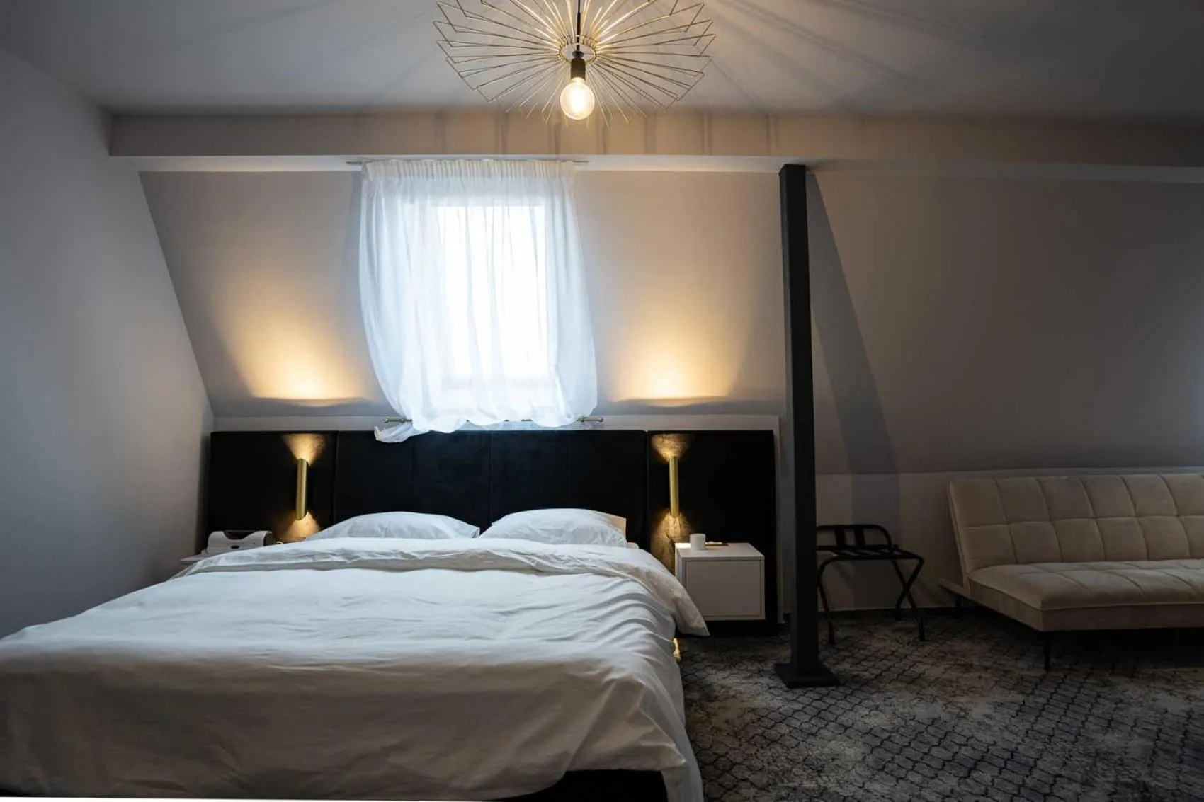 Bed in Hotel Cristal