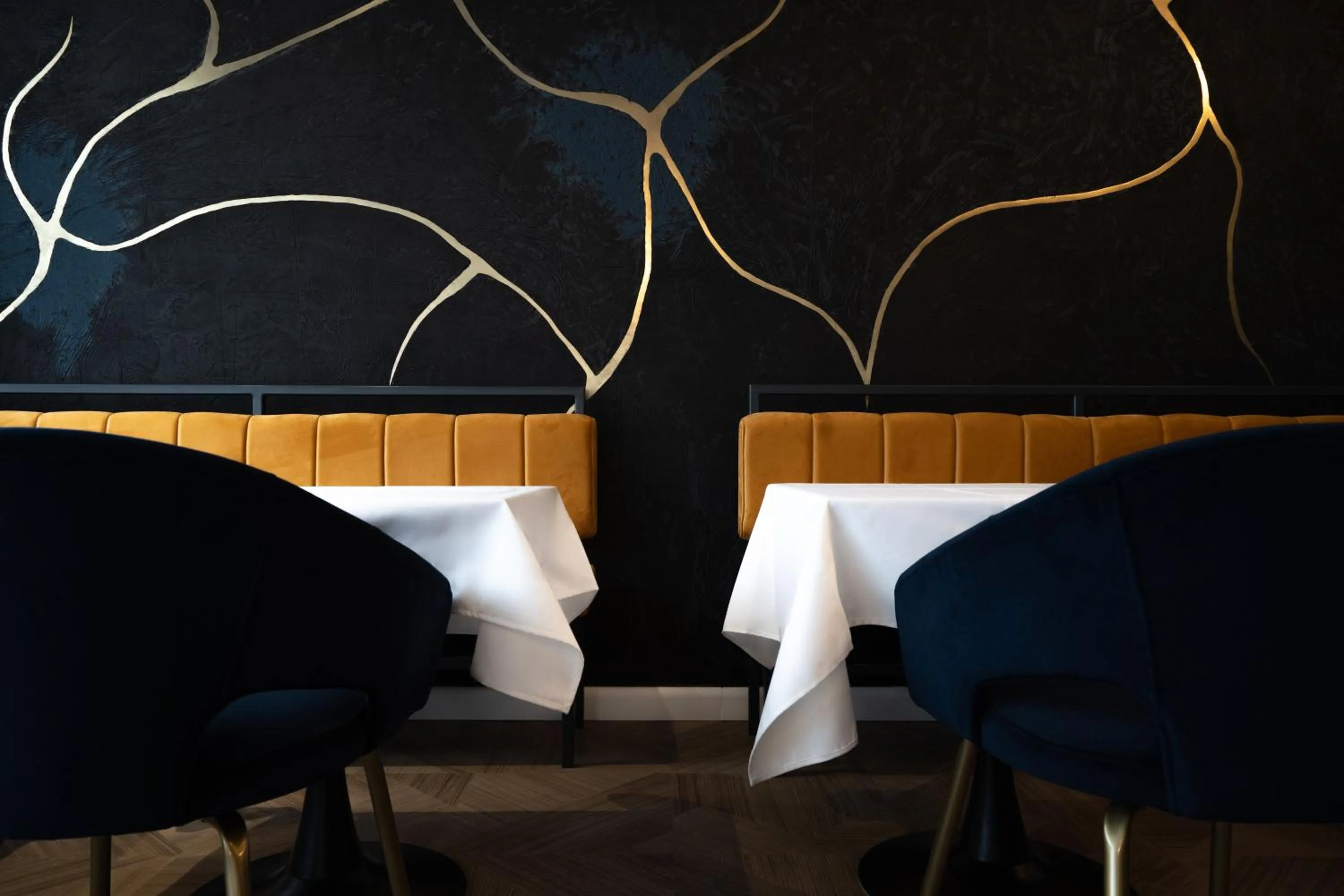 Restaurant/places to eat in Hotel Cristal