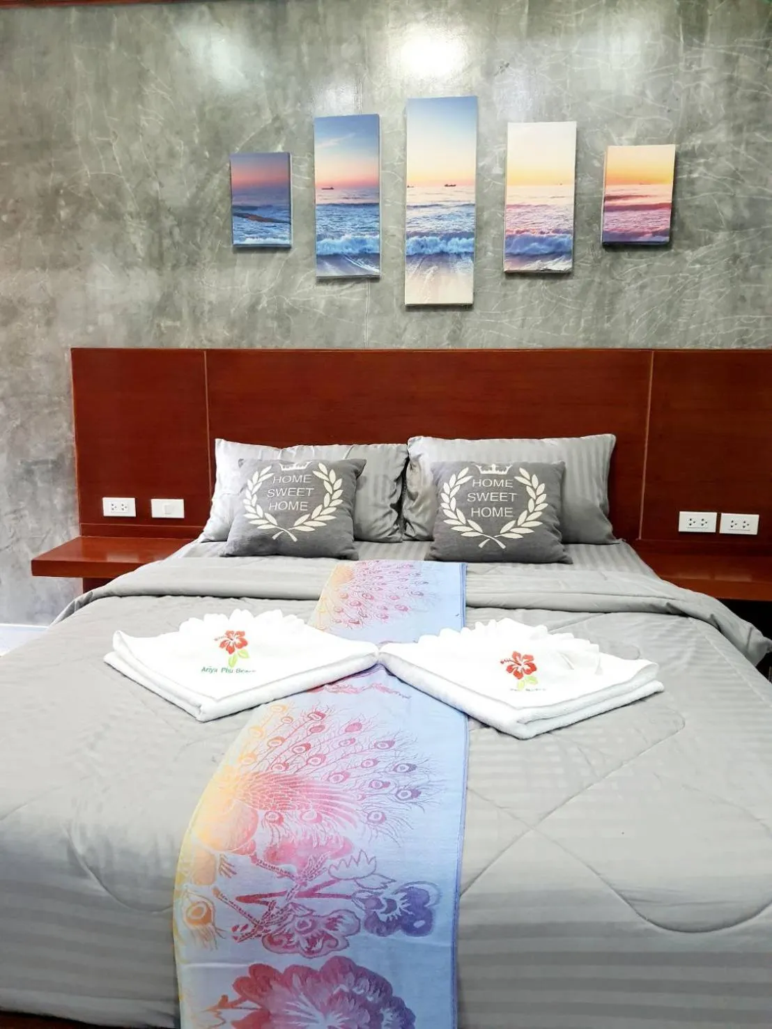 Bed in Areeya Phubeach Resort Coliving Coworking