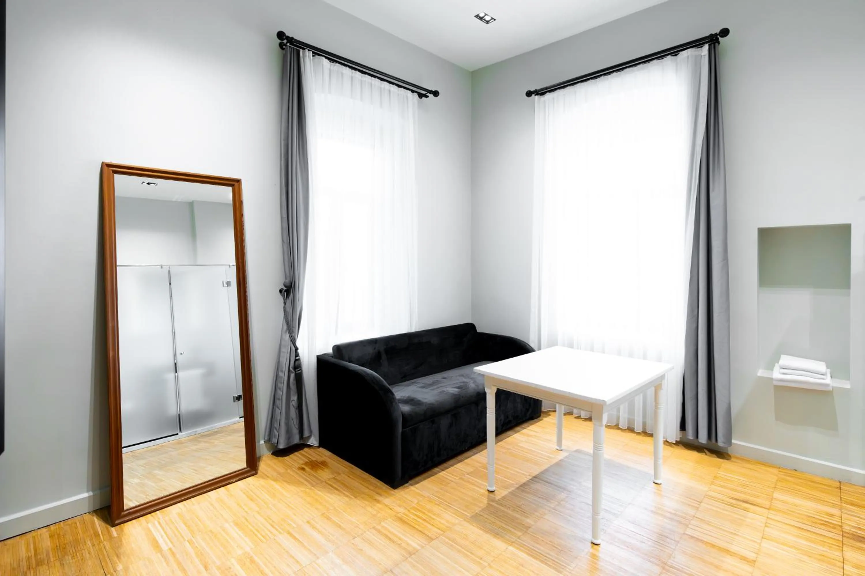 Seating area in DeCamondo Residence