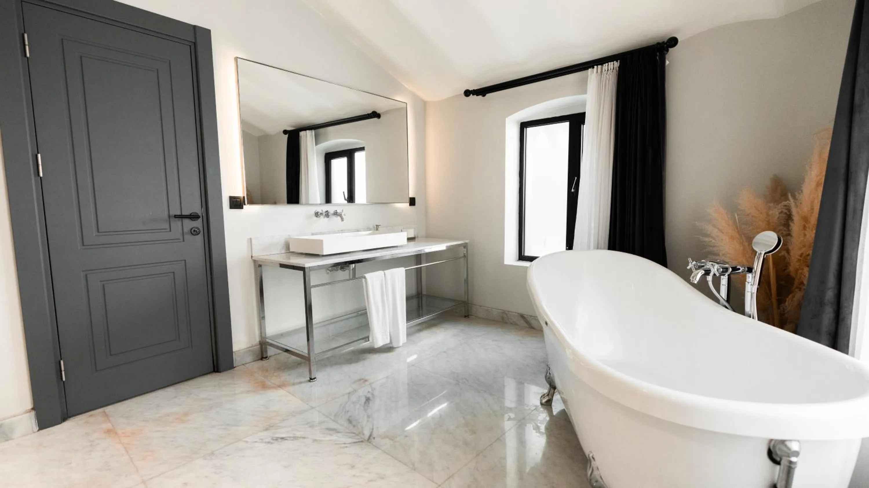 Bathroom in DeCamondo Residence