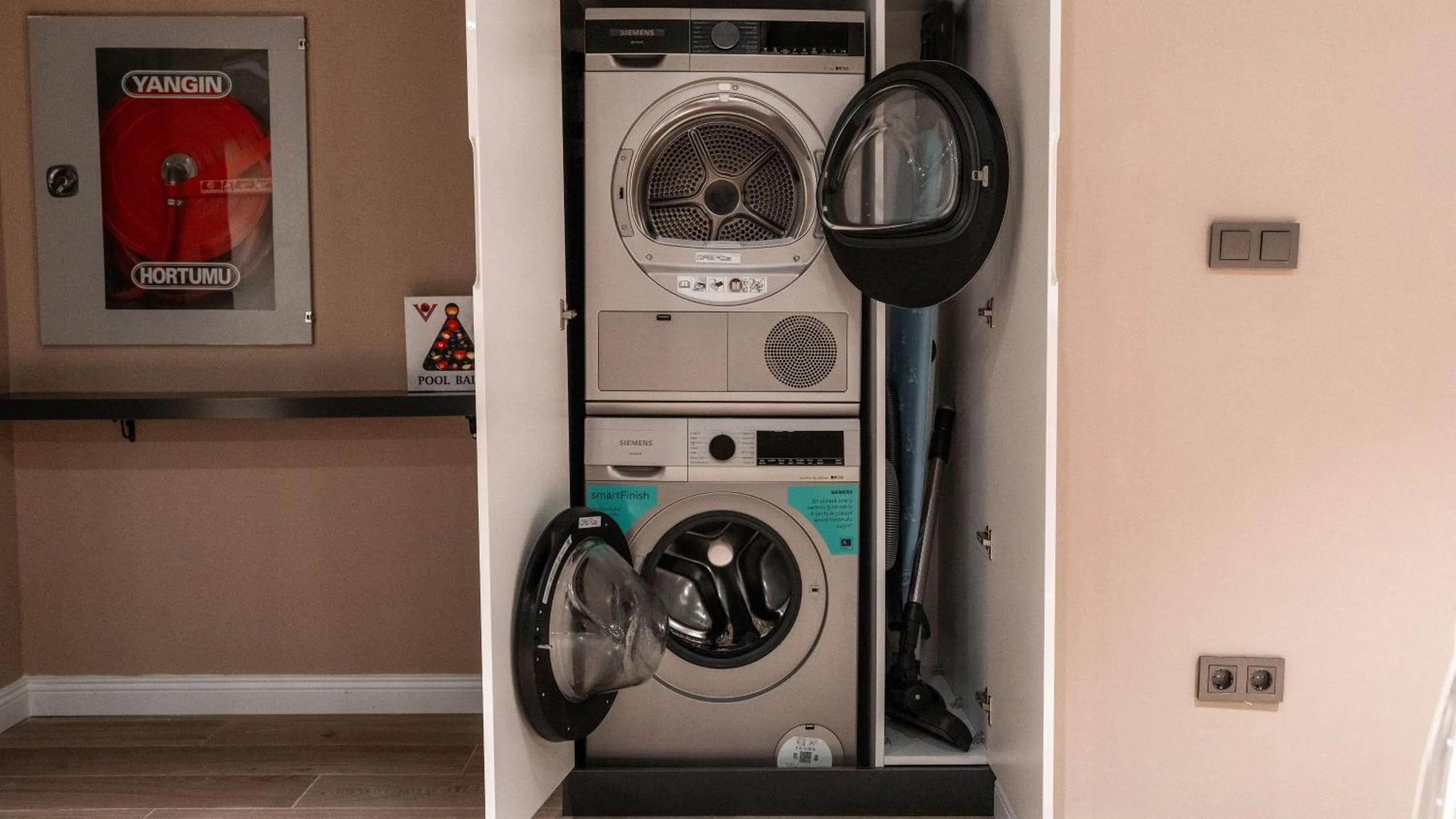 washing machine in DeCamondo Residence