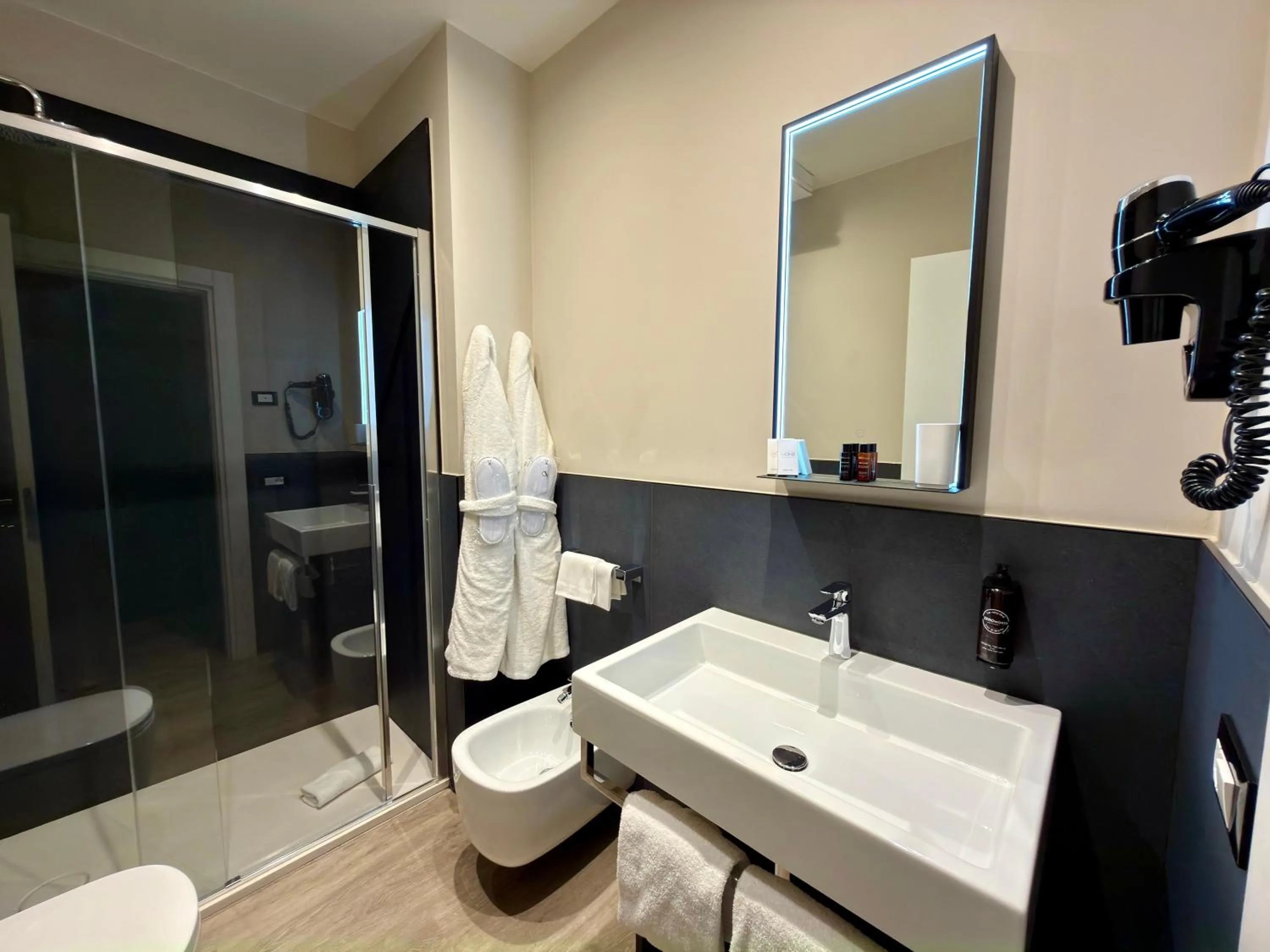Bathroom in Vi Suites