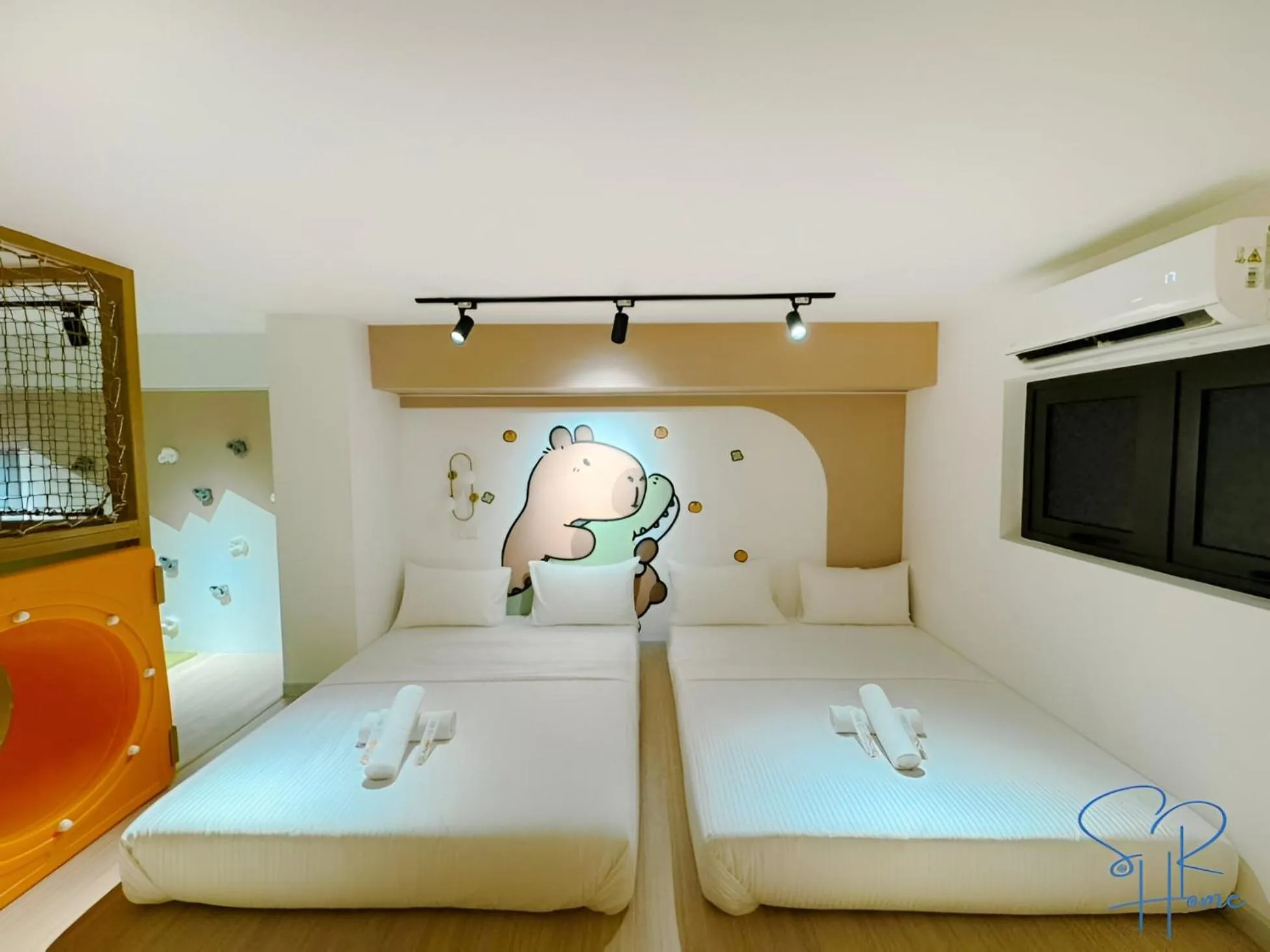 Bed in Sunway GRID by SR Home