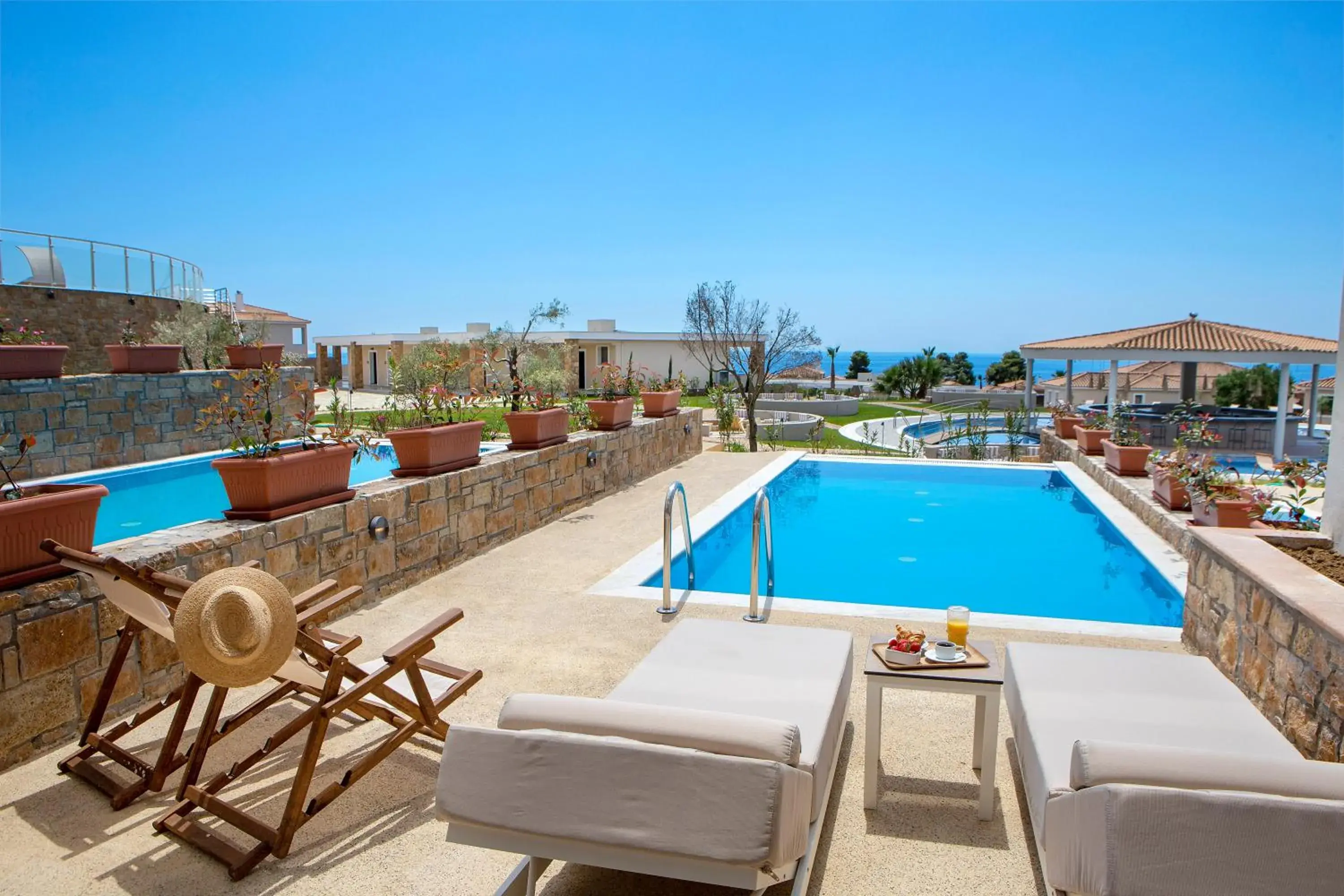 EXECUTIVE BUNGALOW SUITE SEA VIEW WITH PRIVATE POOL in Ajul Luxury Hotel & Spa Resort, a Registry Collection Hotel EXECUTIVE BUNGALOW SUITE SEA VIEW WITH PRIVATE POOL in Ajul Luxury Hotel & Spa Resort, a Registry Collection Hotel