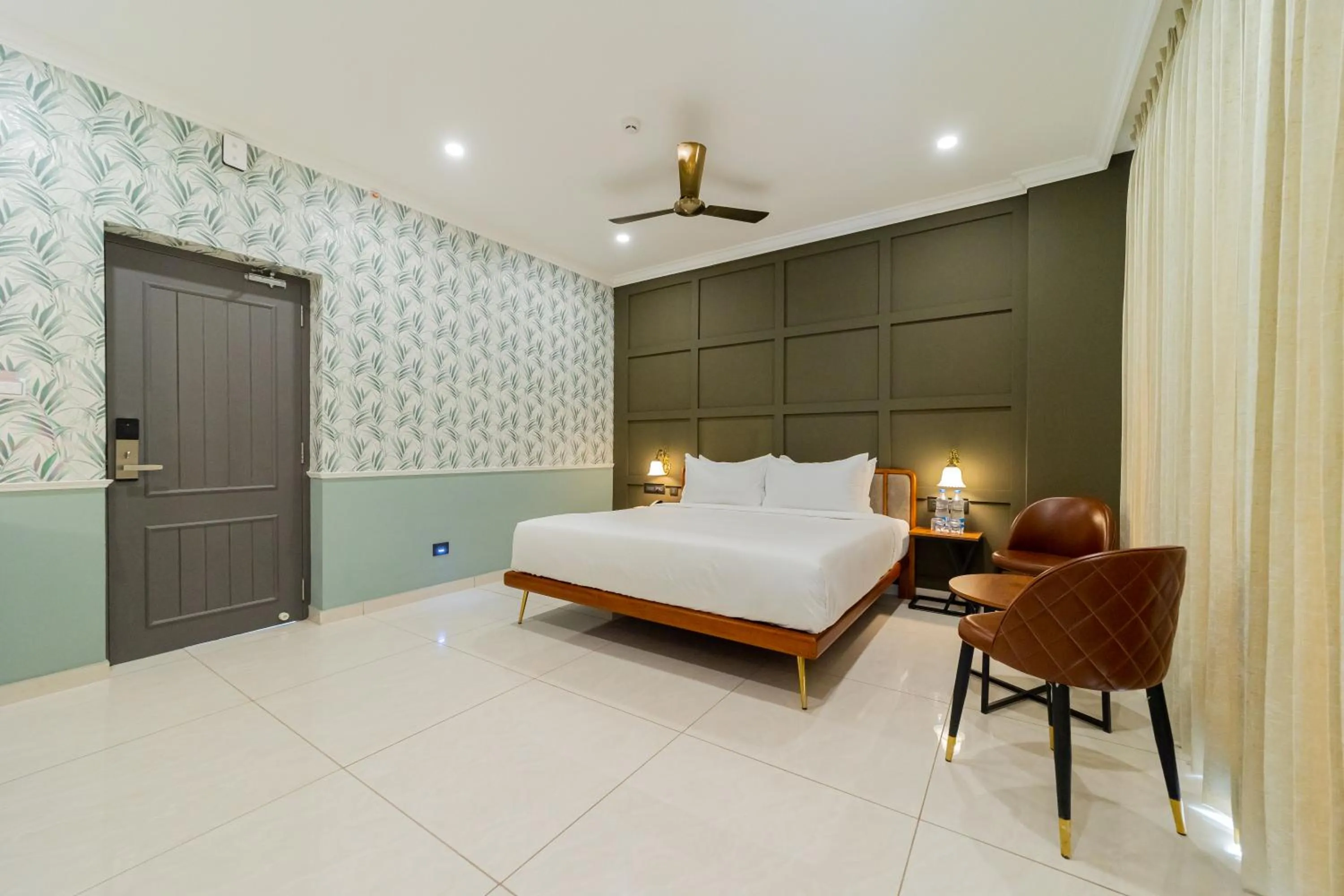 Bed in De Fleur Hotel