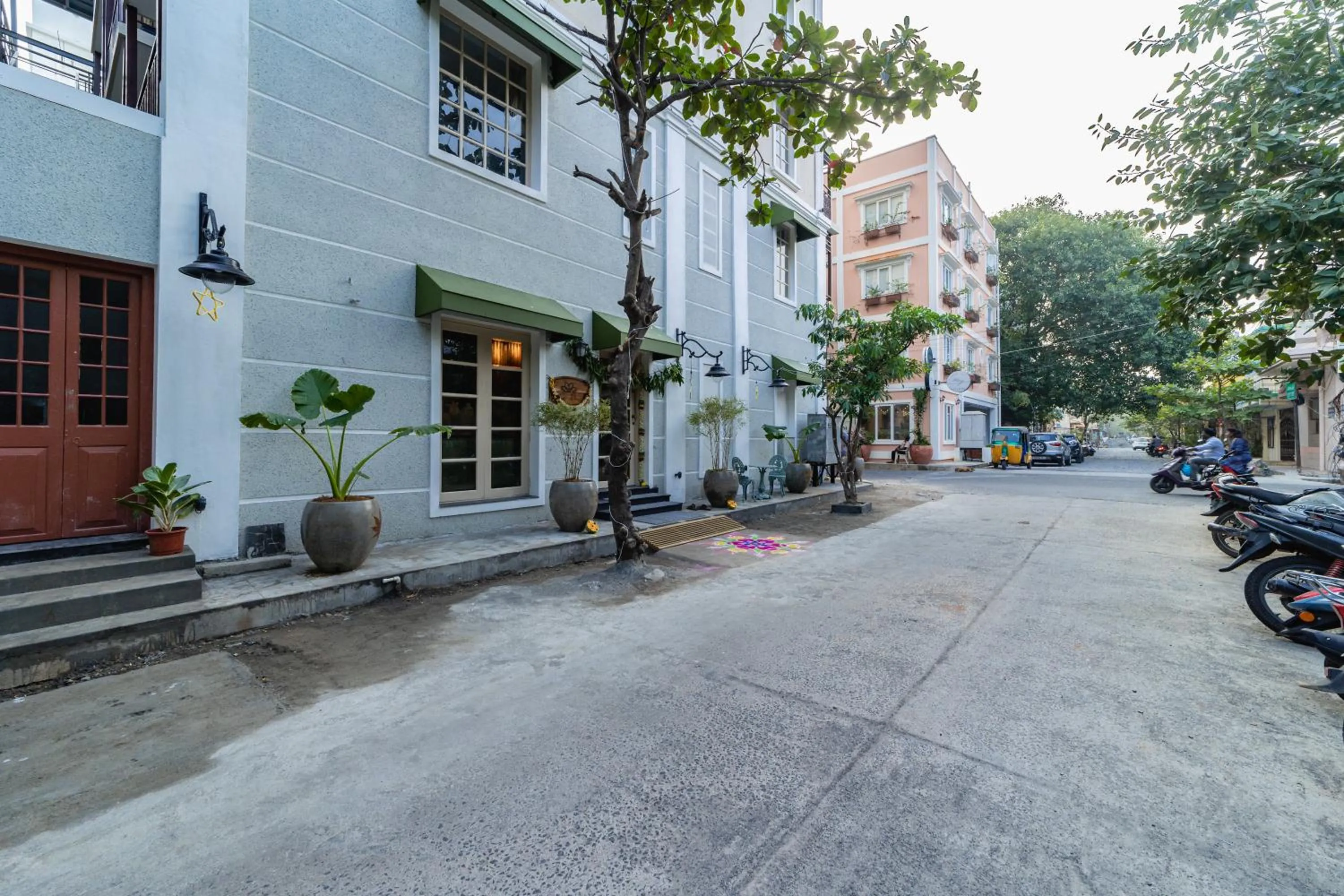 Property building in De Fleur Hotel