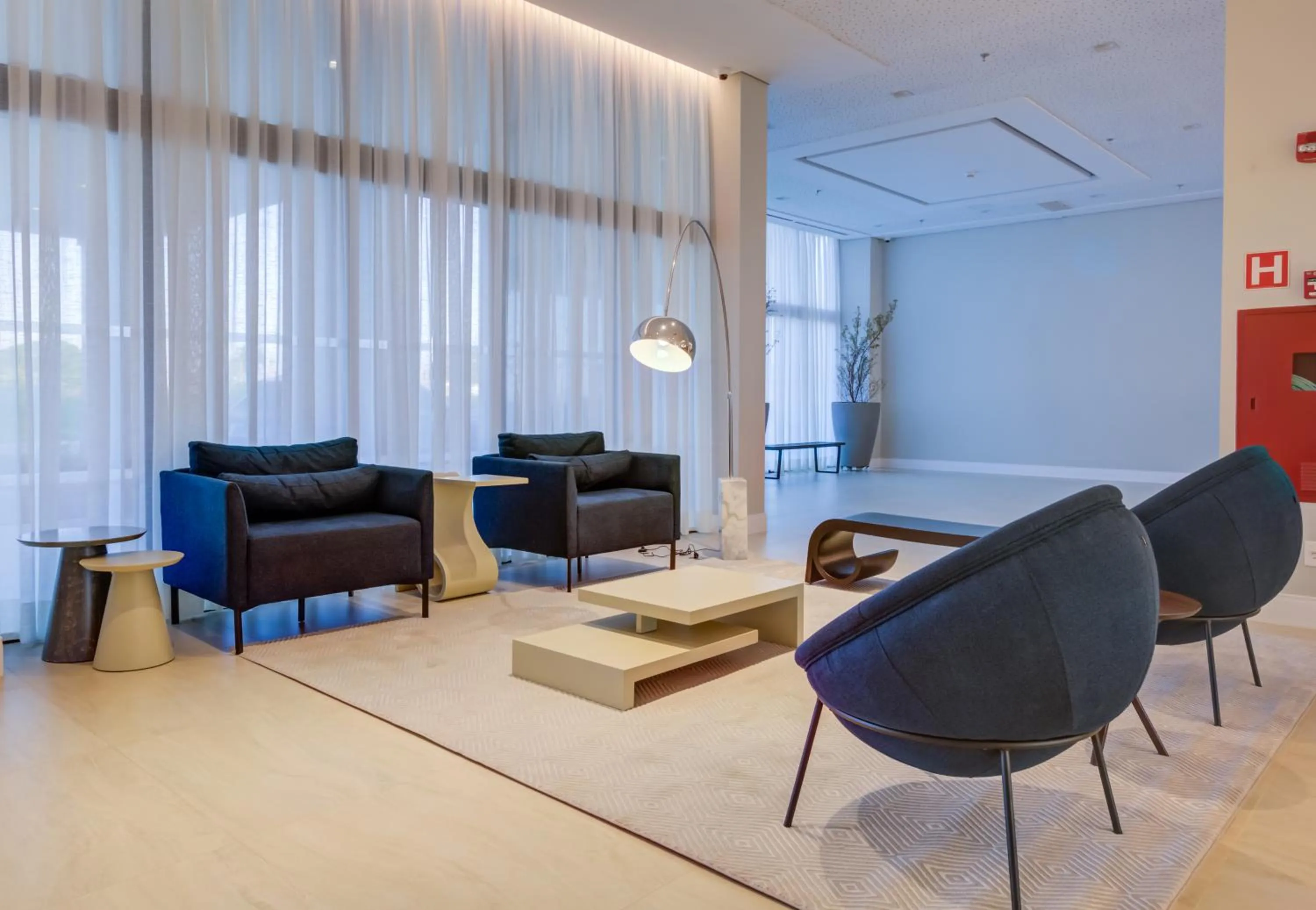 Lobby or reception in Hilton Garden Inn São José do Rio Preto