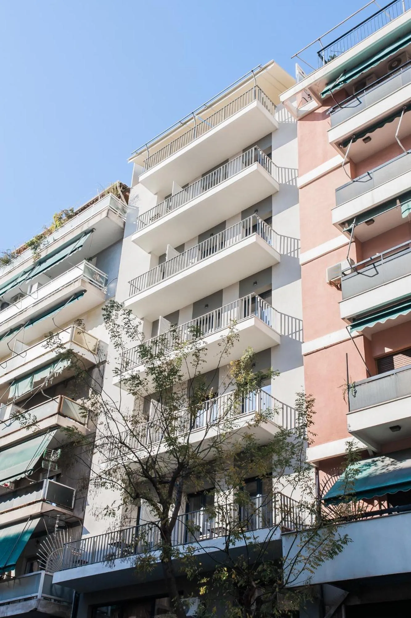 Property building in WYZ Piraeus