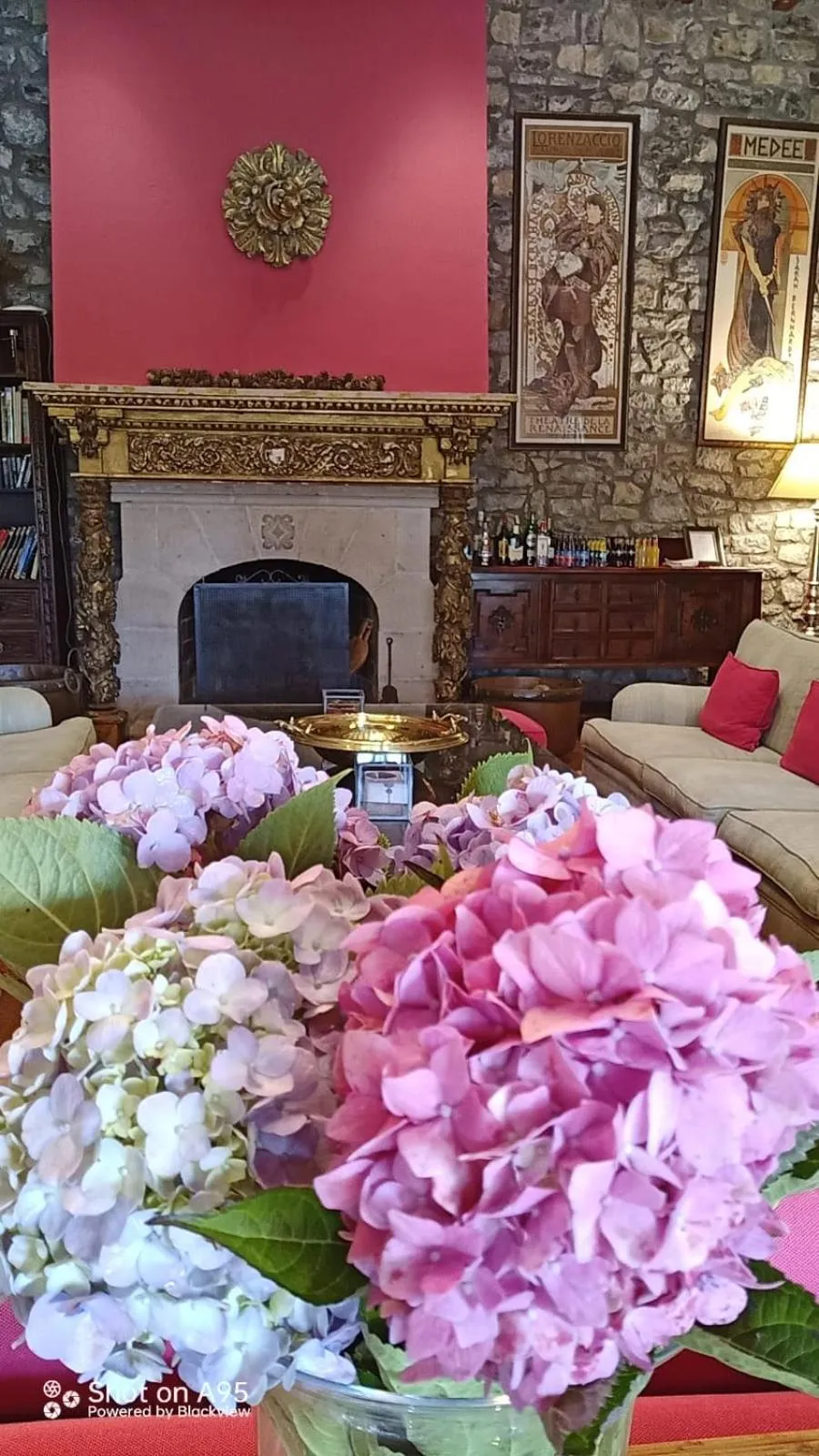 Seating area in Hotel Los Caspios