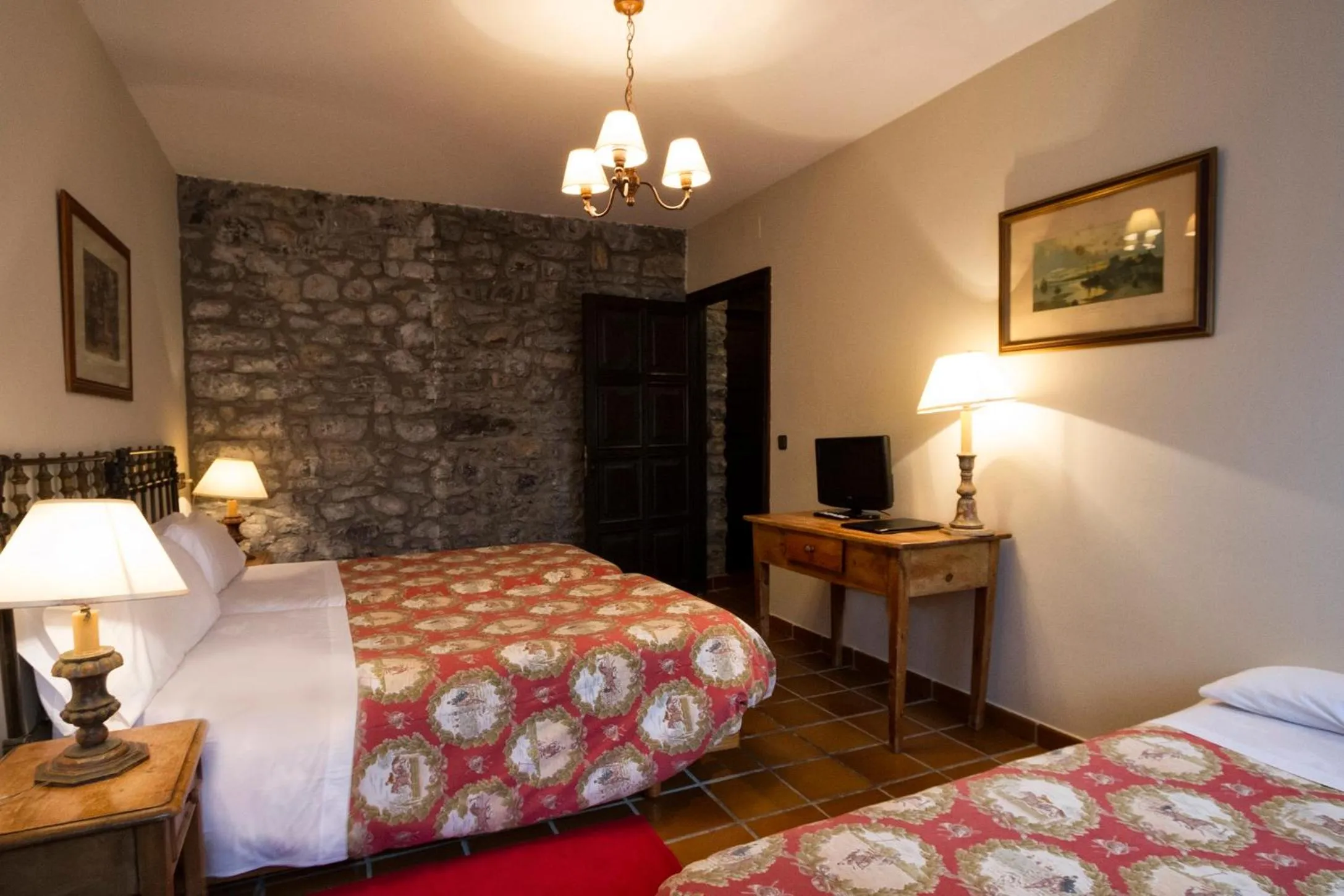 Bed in Hotel Los Caspios