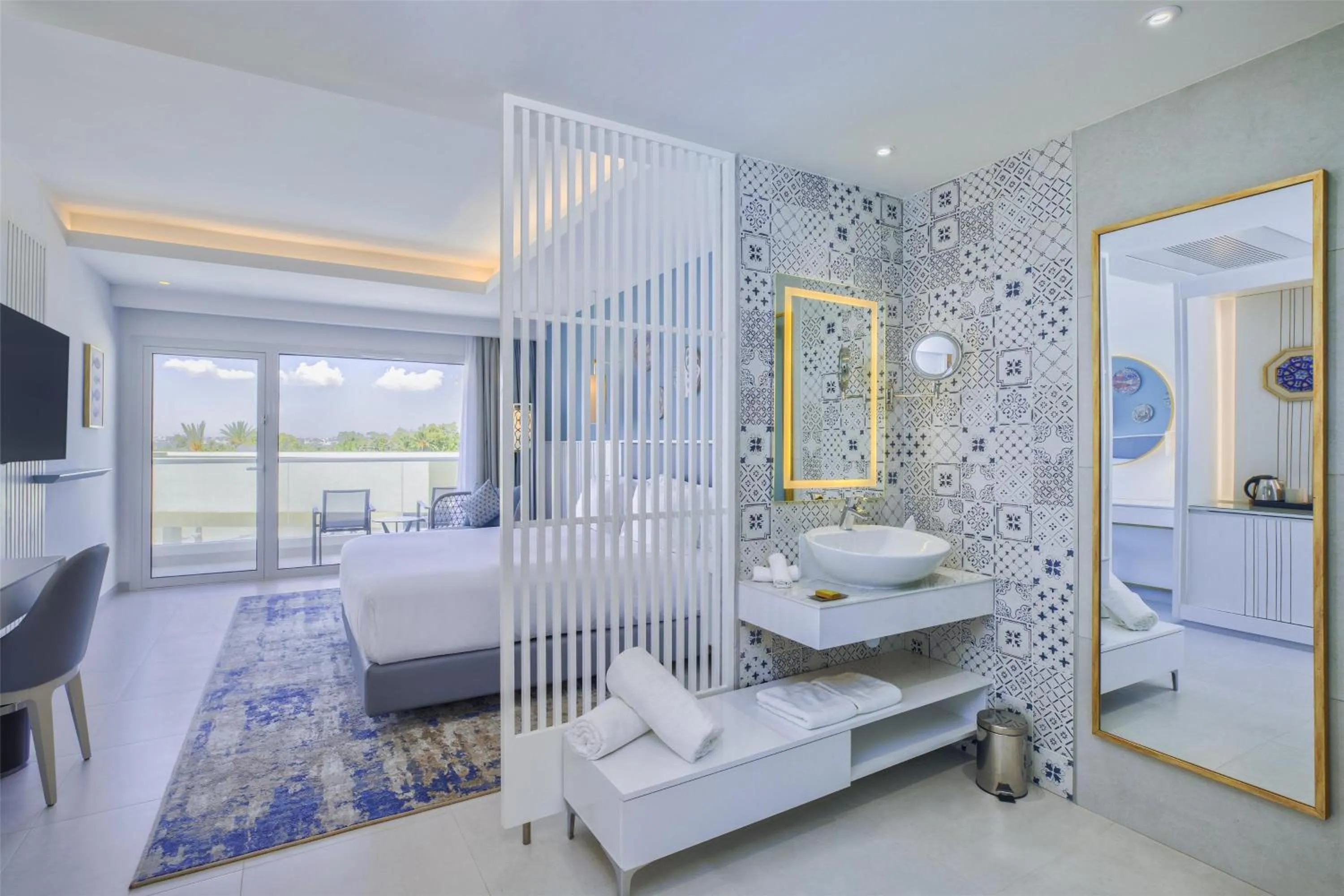 Bathroom, Bed in Hilton Skanes Monastir Beach Resort