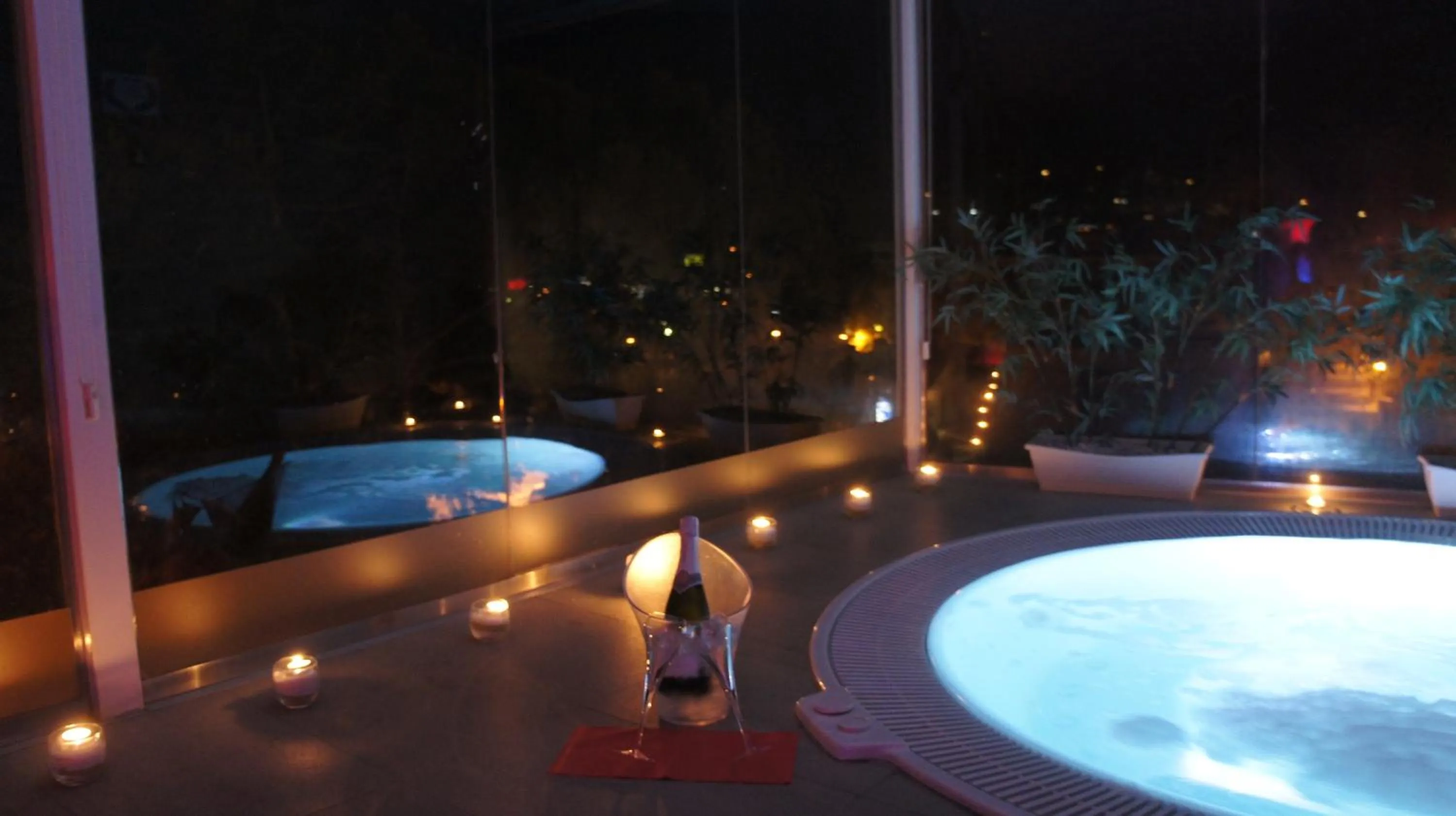 Hot Tub in Hotel Spa Pinar del Mar