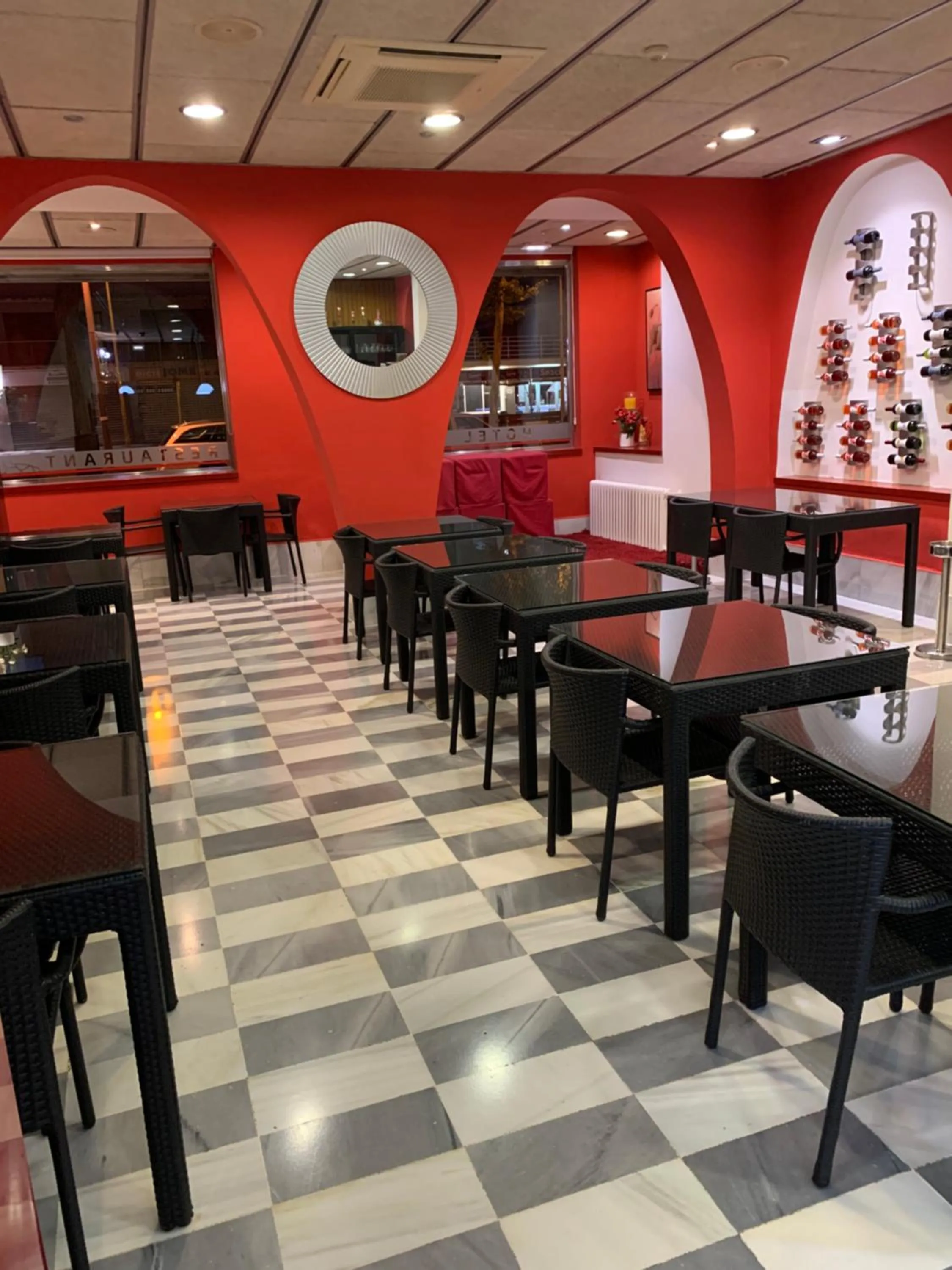 Lounge or bar in Hotel Spa Pinar del Mar