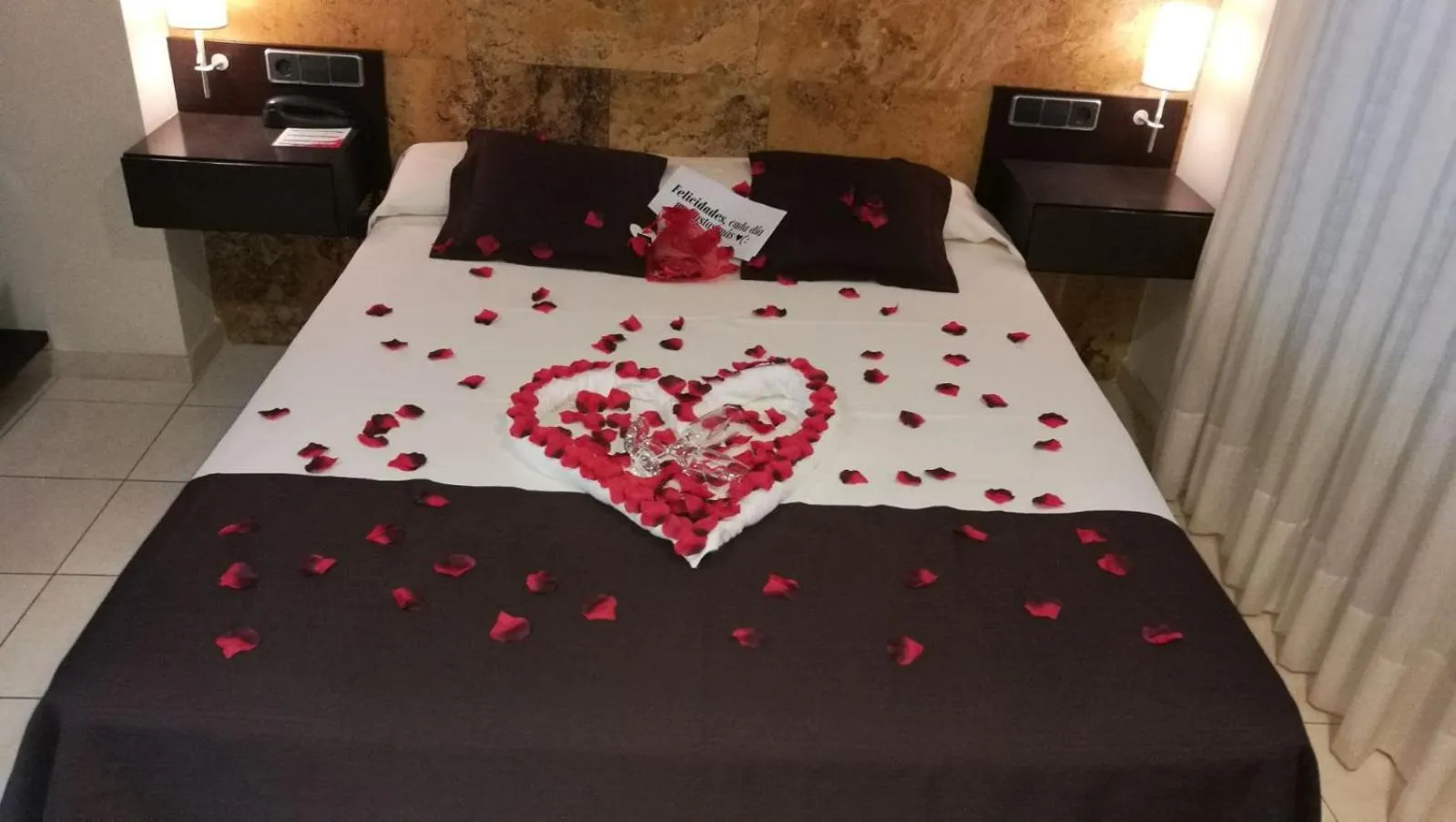 Day, Bed in Hotel Spa Pinar del Mar