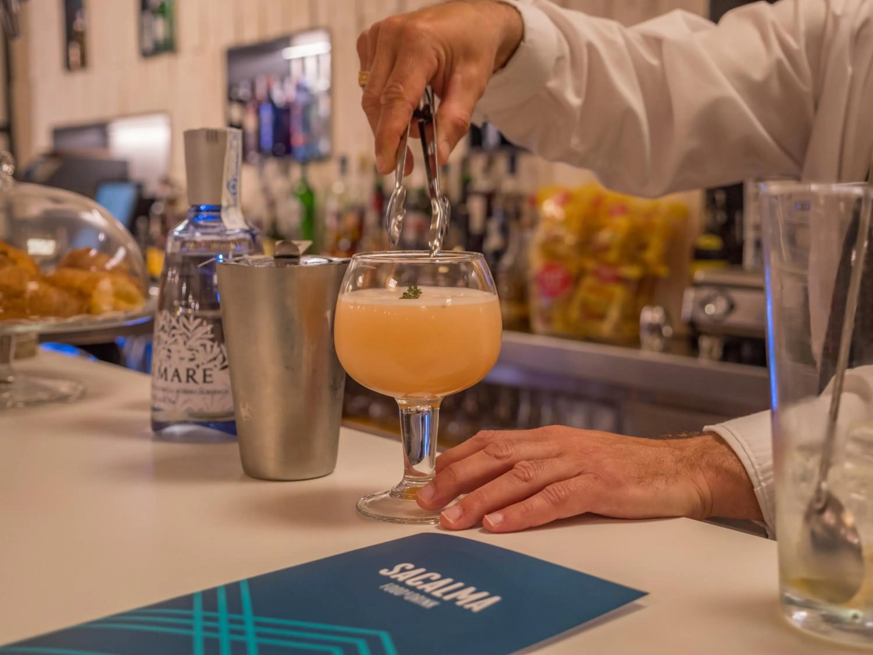 Alcoholic drinks in Golden Mar Menuda