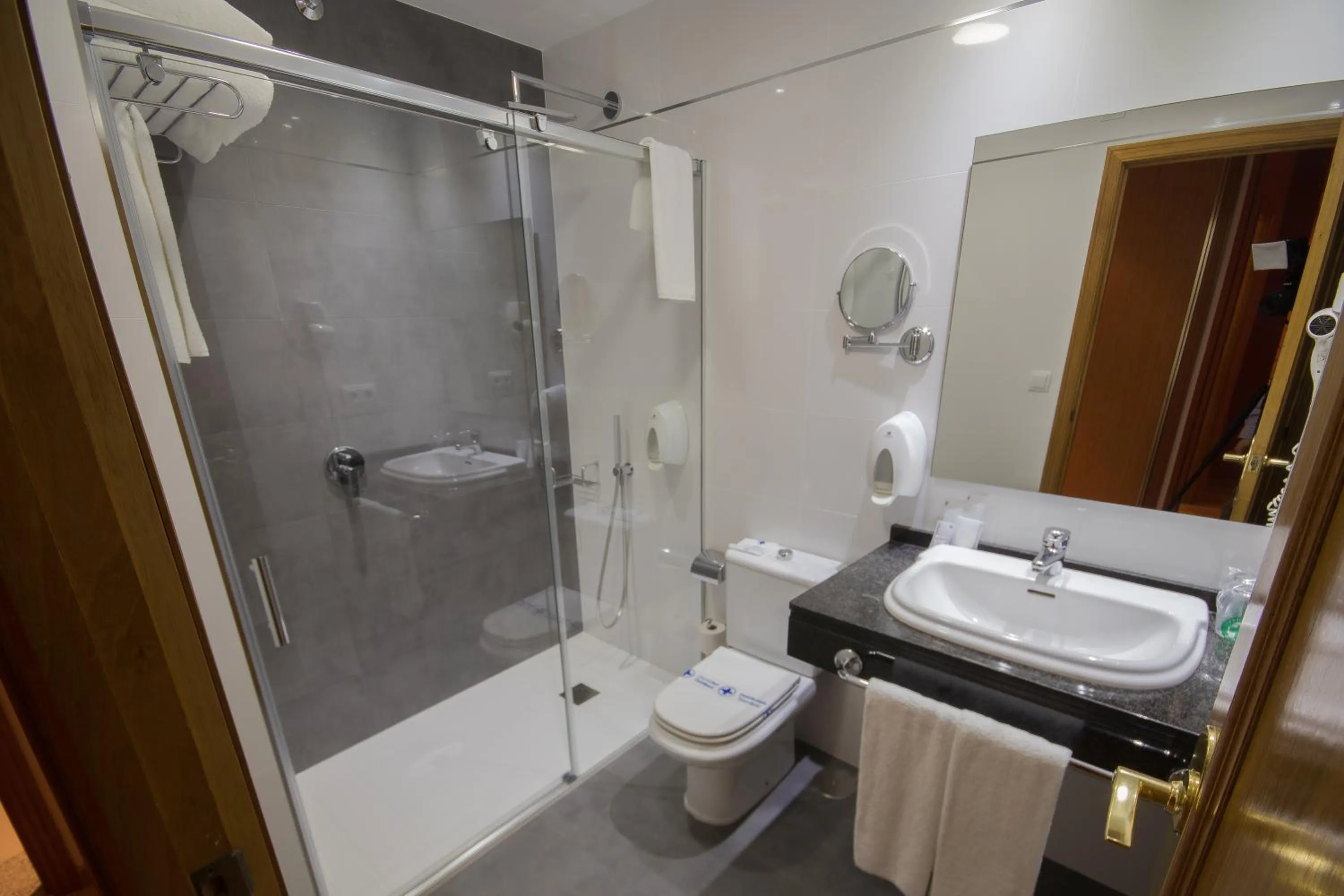 Hotel Spa Nanin Playa