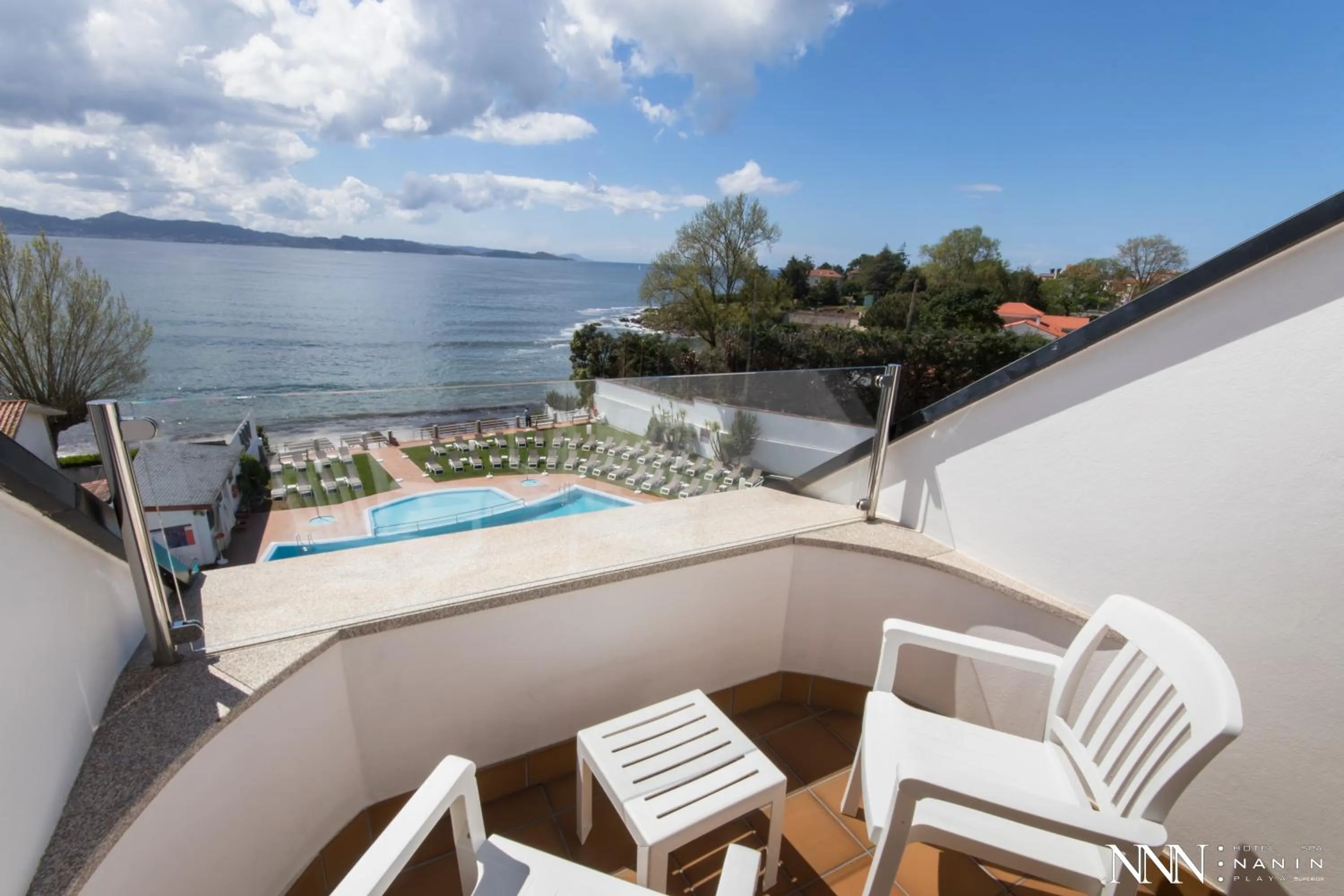 Balcony/Terrace in Hotel Spa Nanin Playa