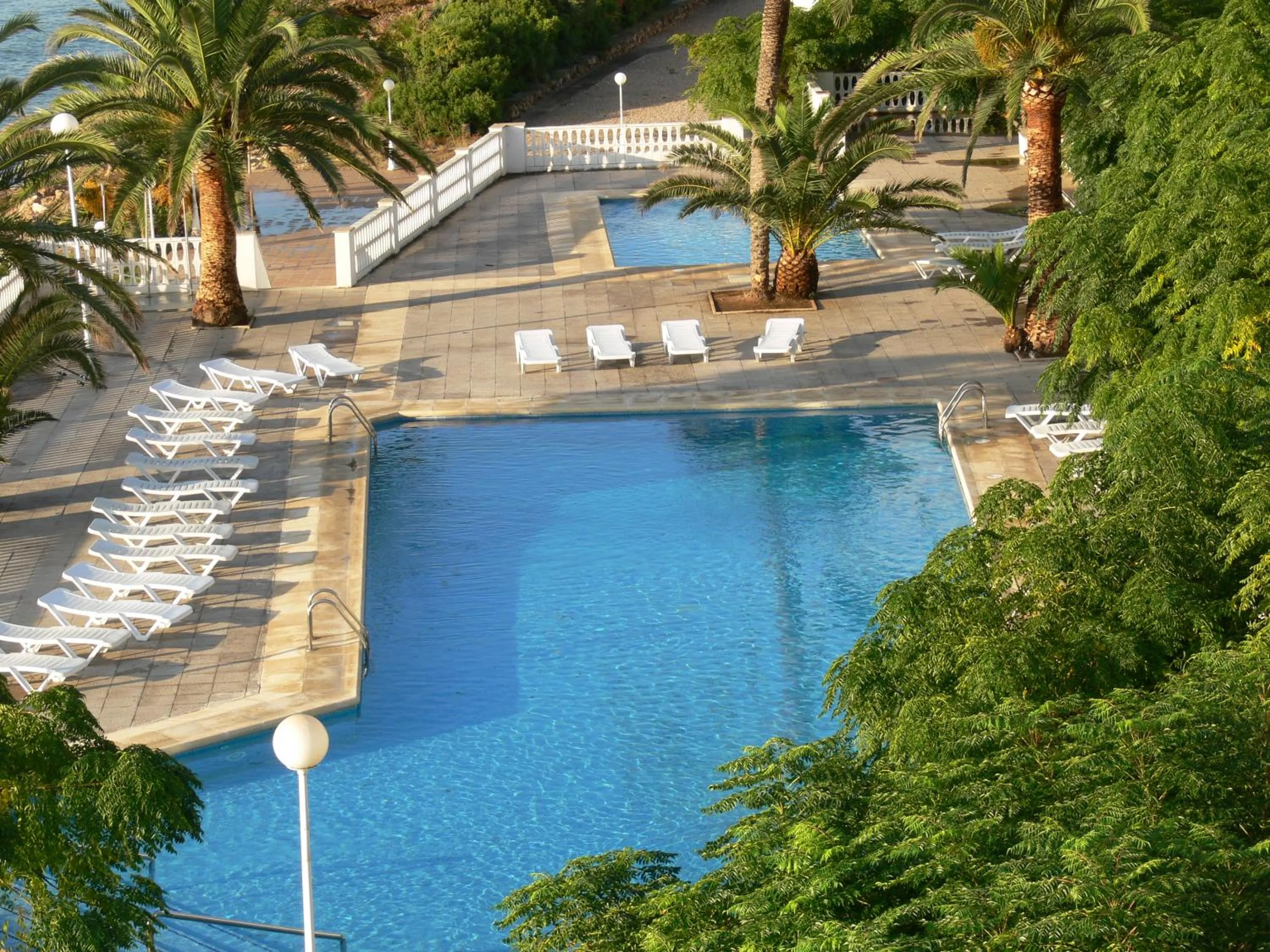 Swimming pool in Carlos III