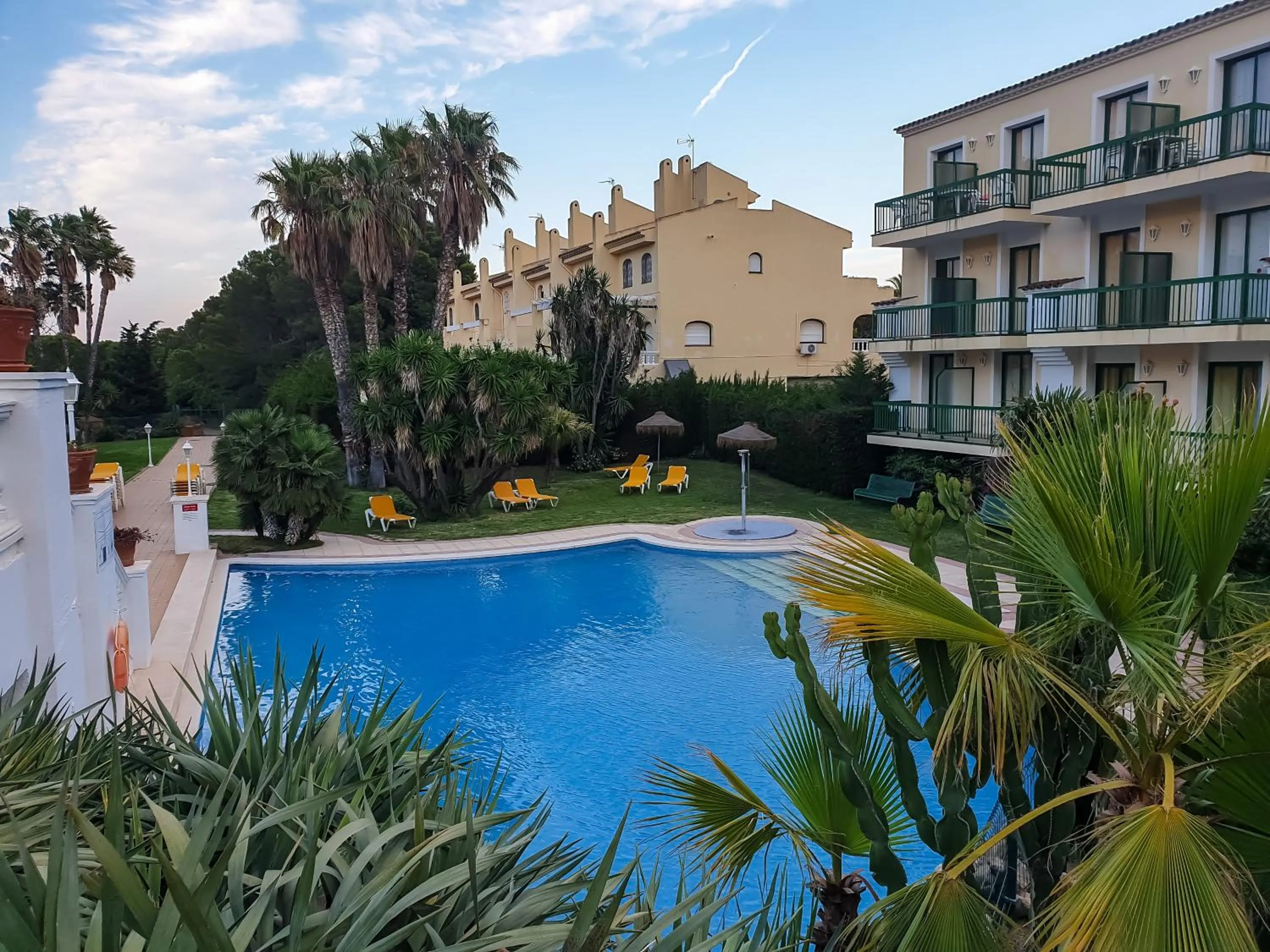 Swimming pool in Hotel Pino Alto by ALEGRIA