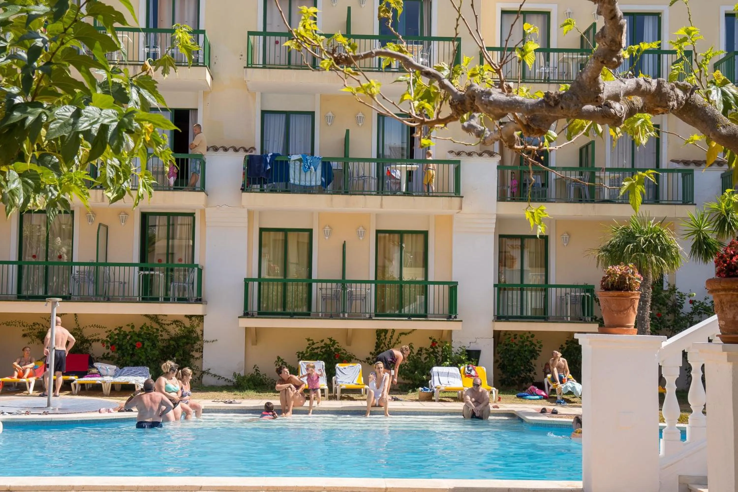 Property building in Hotel Pino Alto by ALEGRIA