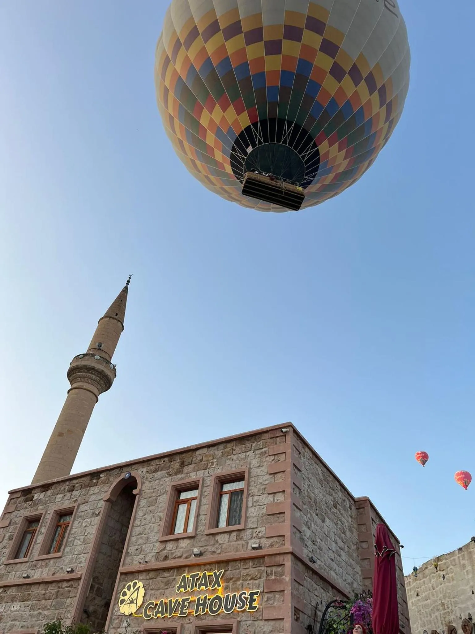 Landmark view in Atax Cave House