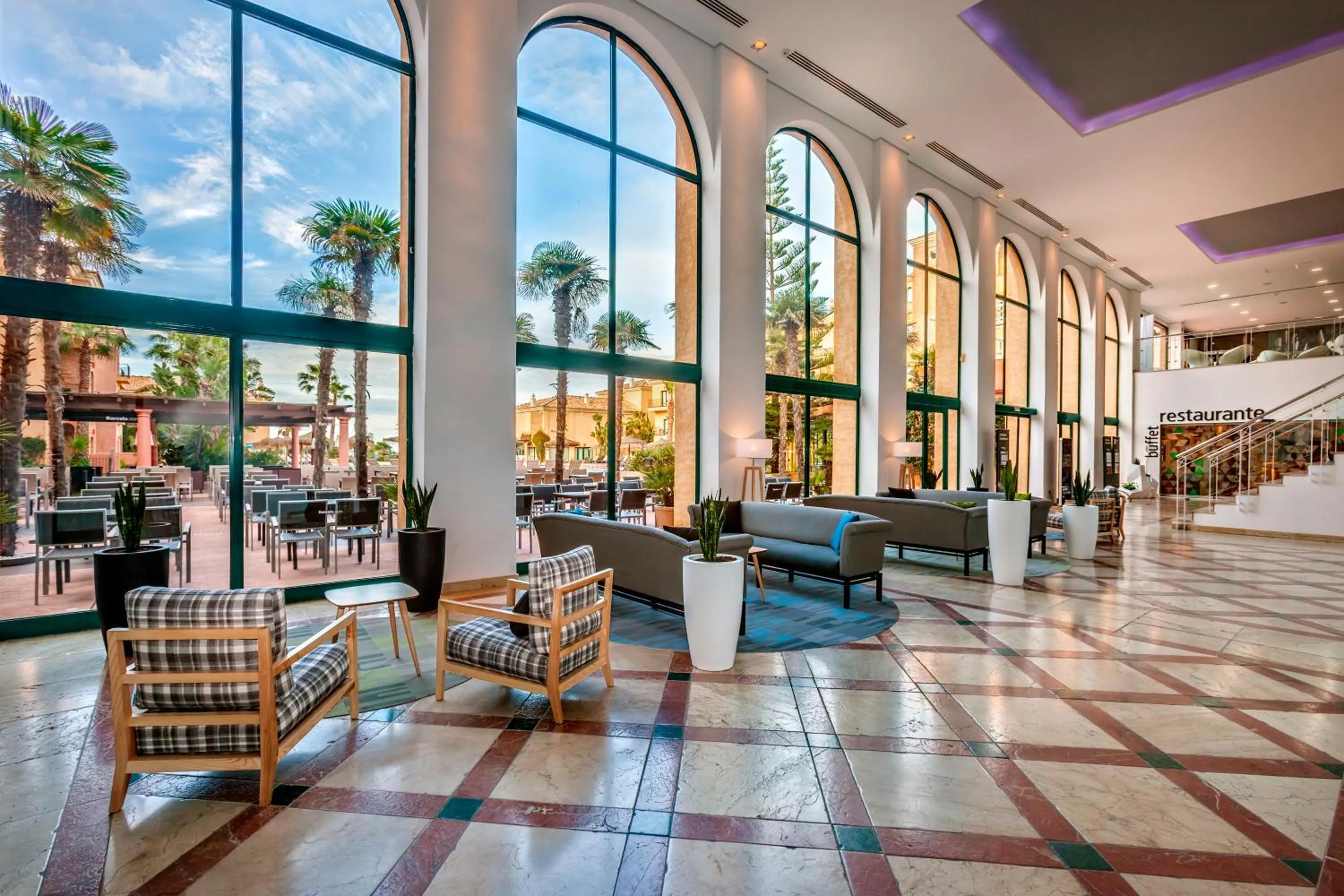 Lobby or reception in Barceló Punta Umbría Mar