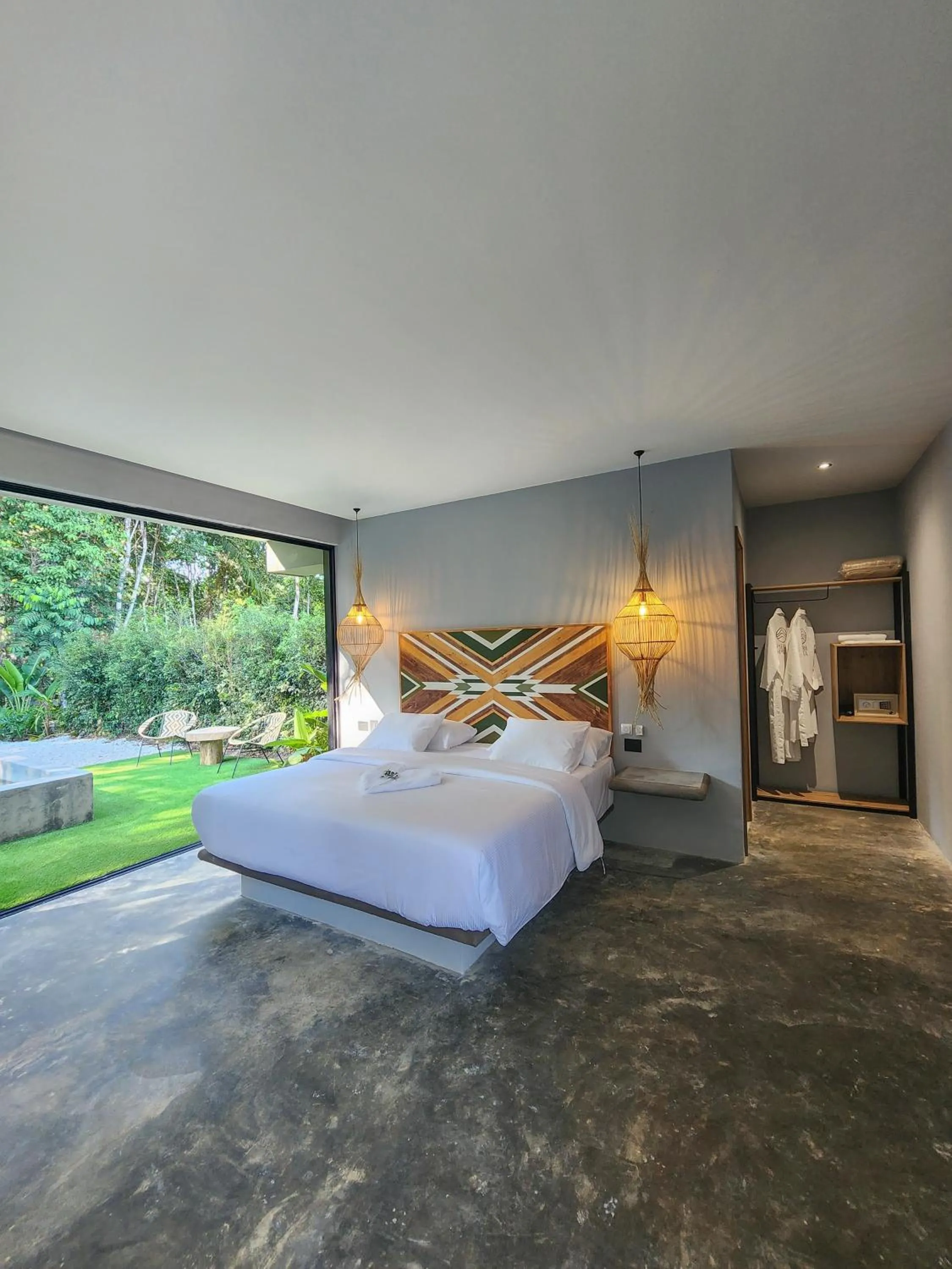 Garden, Bed in Hotel Piedra Mulata - Adults Only