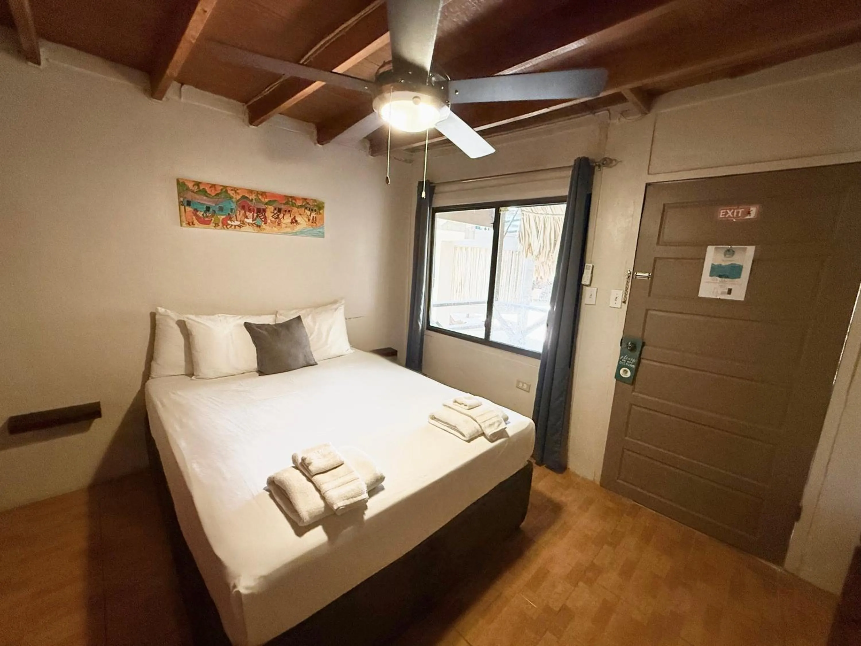 Bedroom, Bed in The Bounty