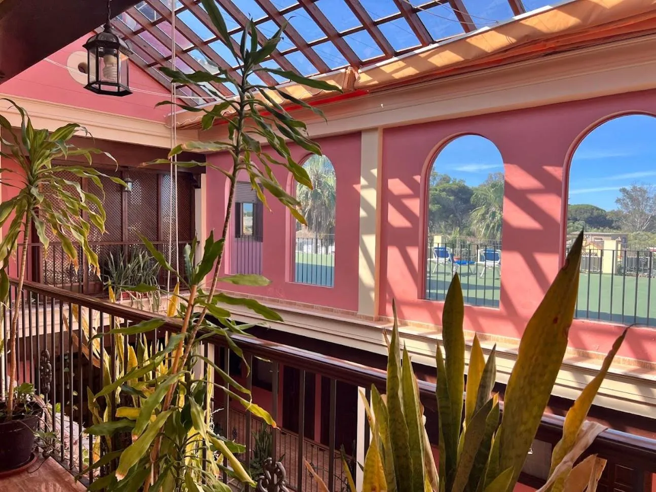 Property building in Hotel Pinomar