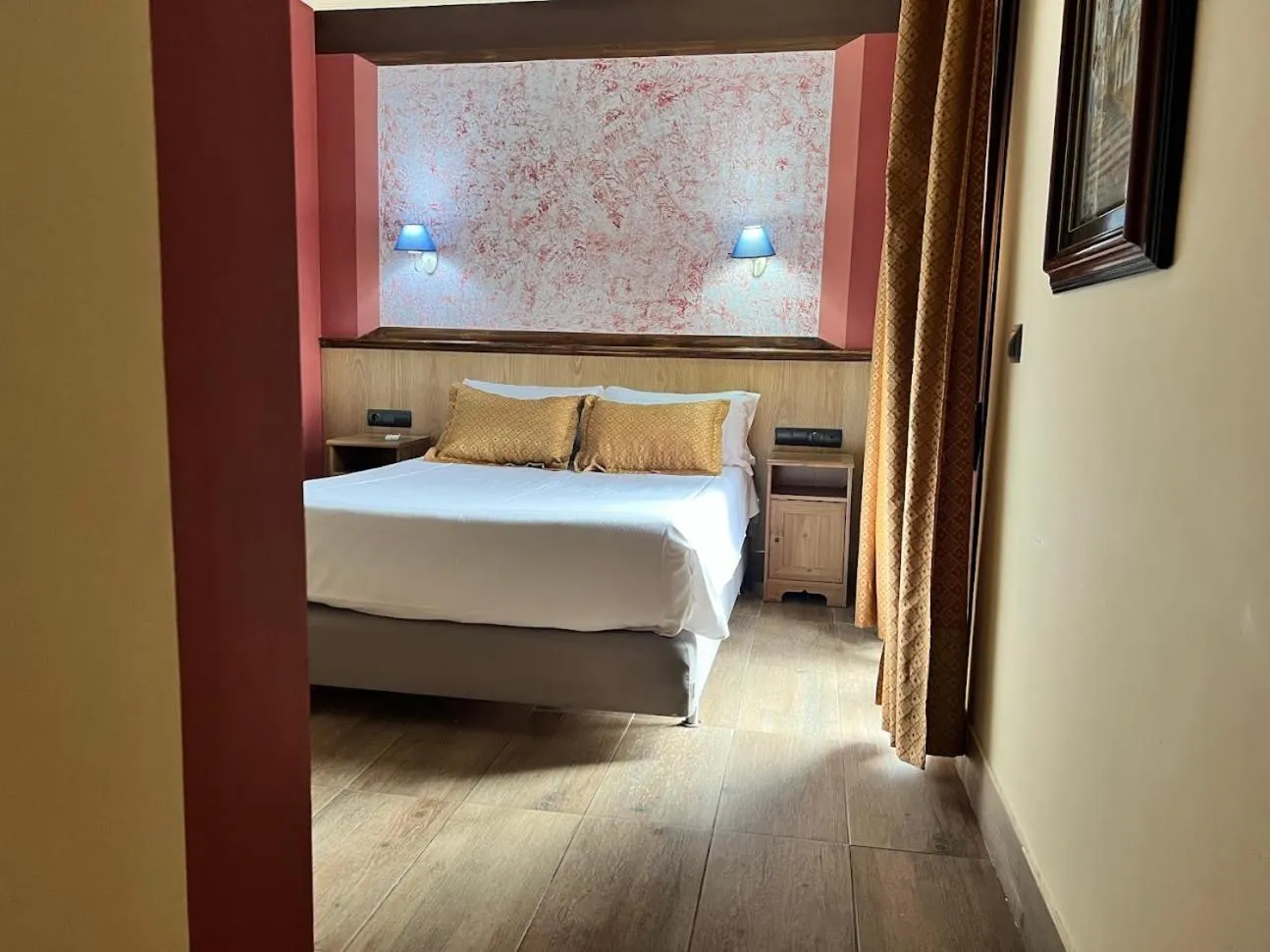 Bed in Hotel Pinomar