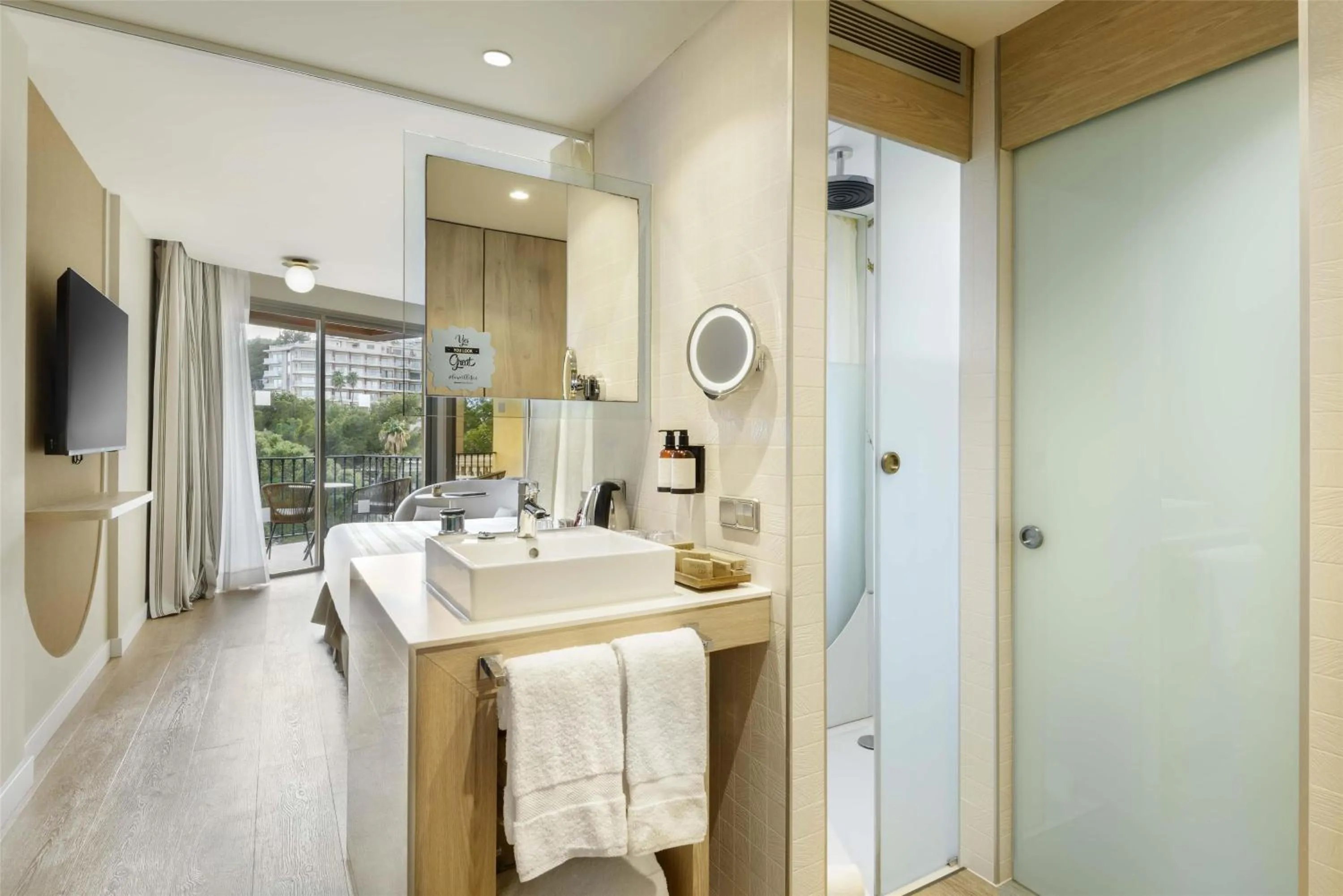 Bathroom in Barceló Illetas Albatros - Adults Only