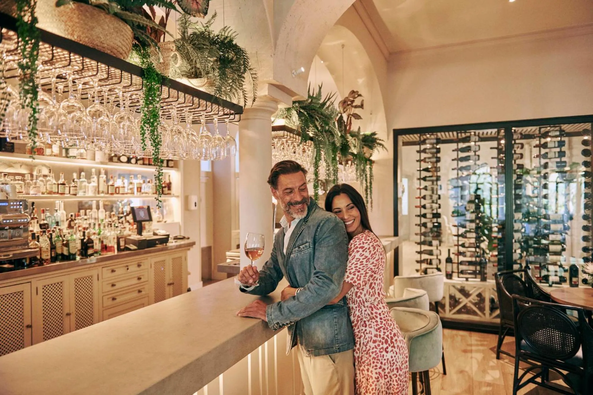 Lounge or bar in B bou Hotel La Viñuela & Spa