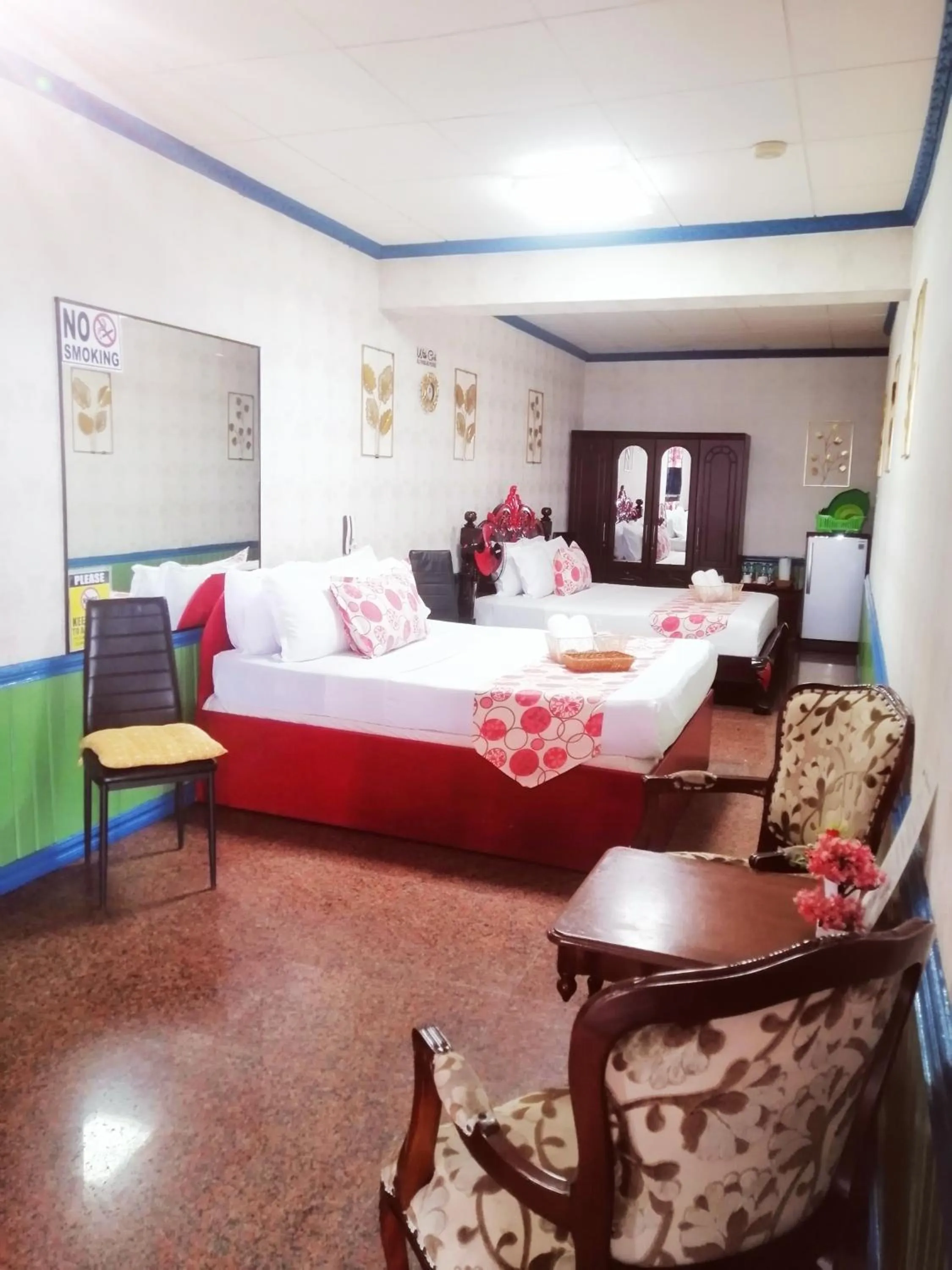 Bed in Sang Yoo Mountain View Tagaytay Staycation - Over Looking Of Taal Volcano