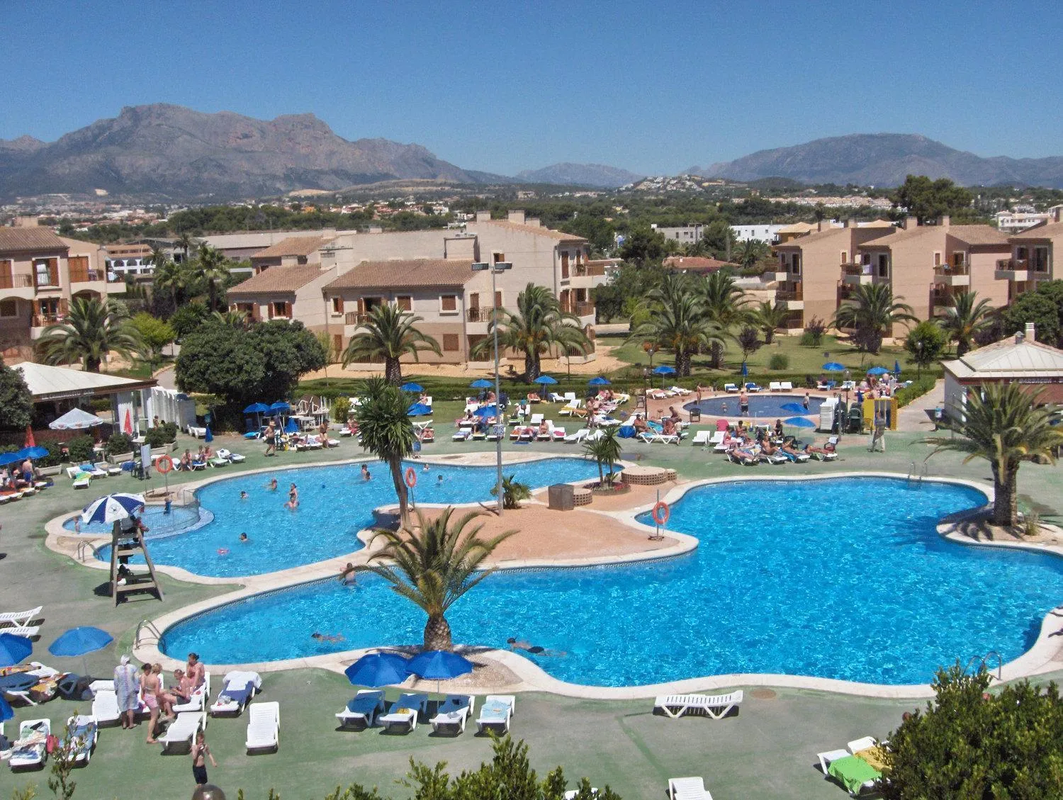 Area and facilities in Albir Garden Resort