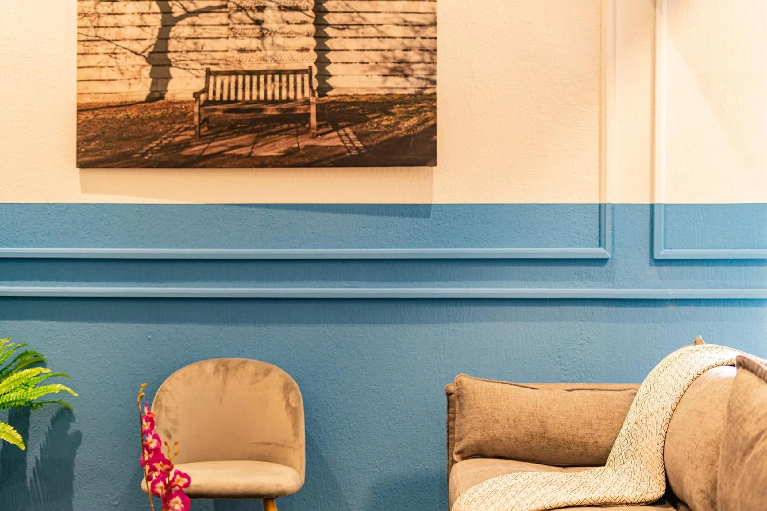 Living room in Anahuac Apartments by VH