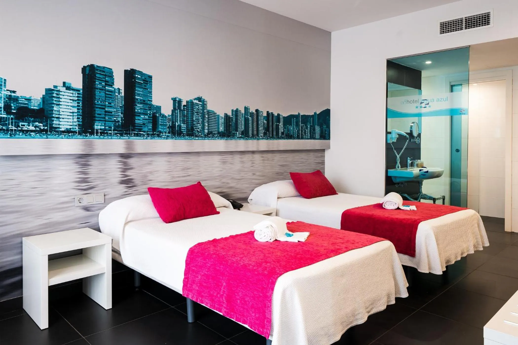 Photo of the whole room, Bed in Hotel Agua Azul - Adults Only