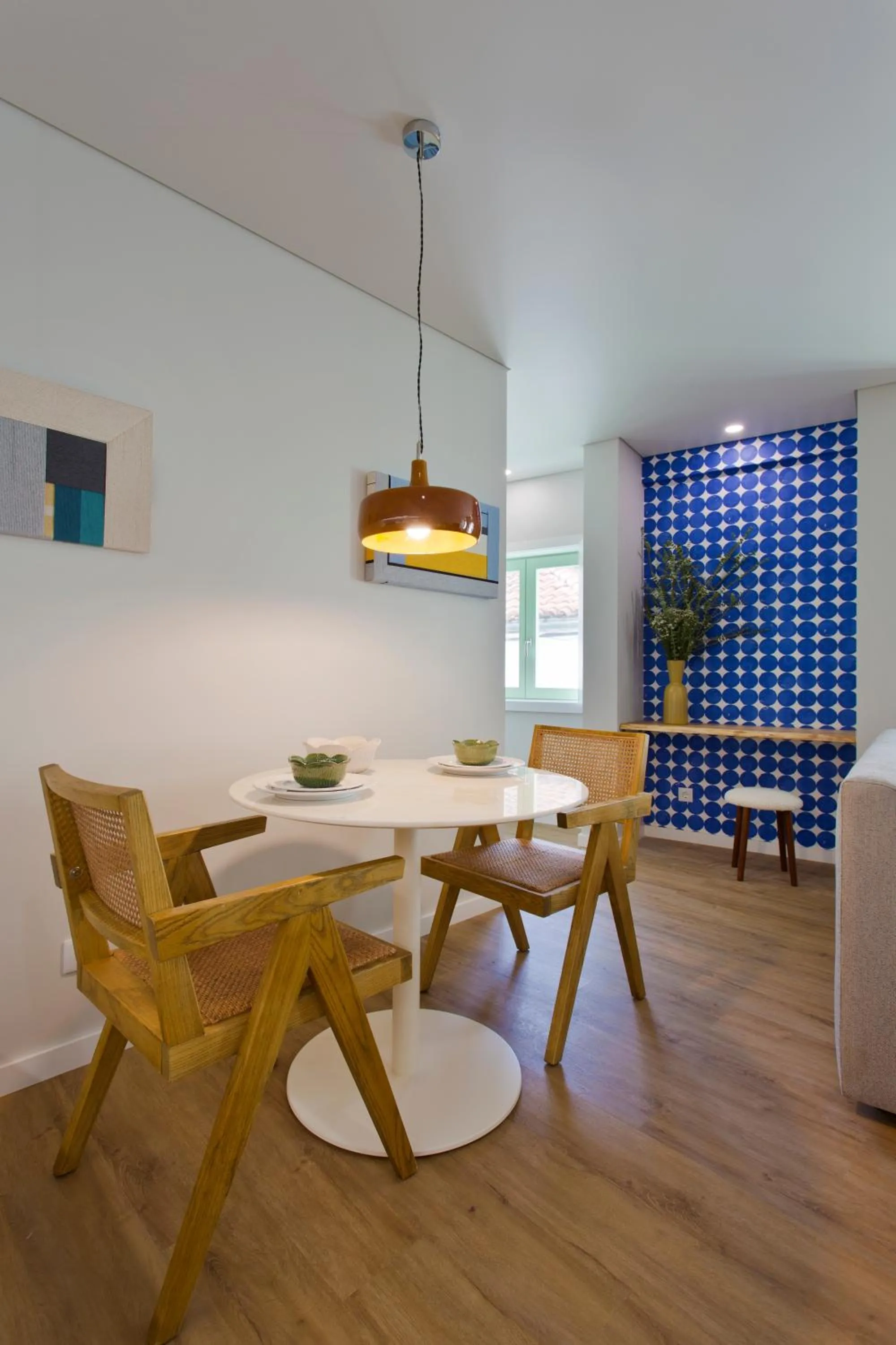 Boutique Rentals- SEA Breeze Apt