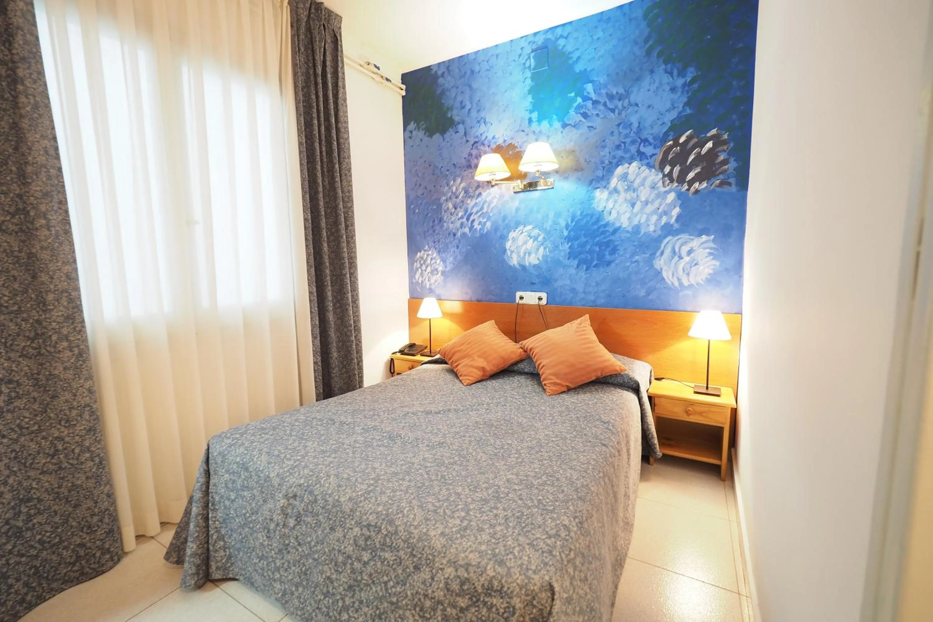 Photo of the whole room, Bed in Hotel Montserrat