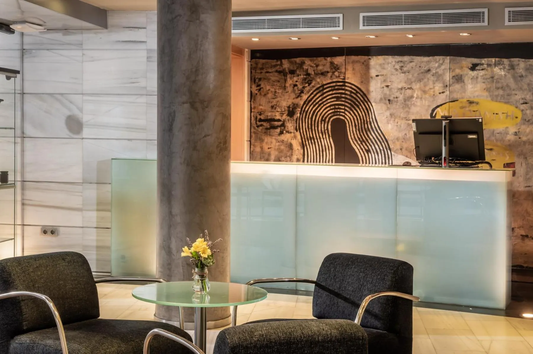 Lobby or reception in Hotel Madanis