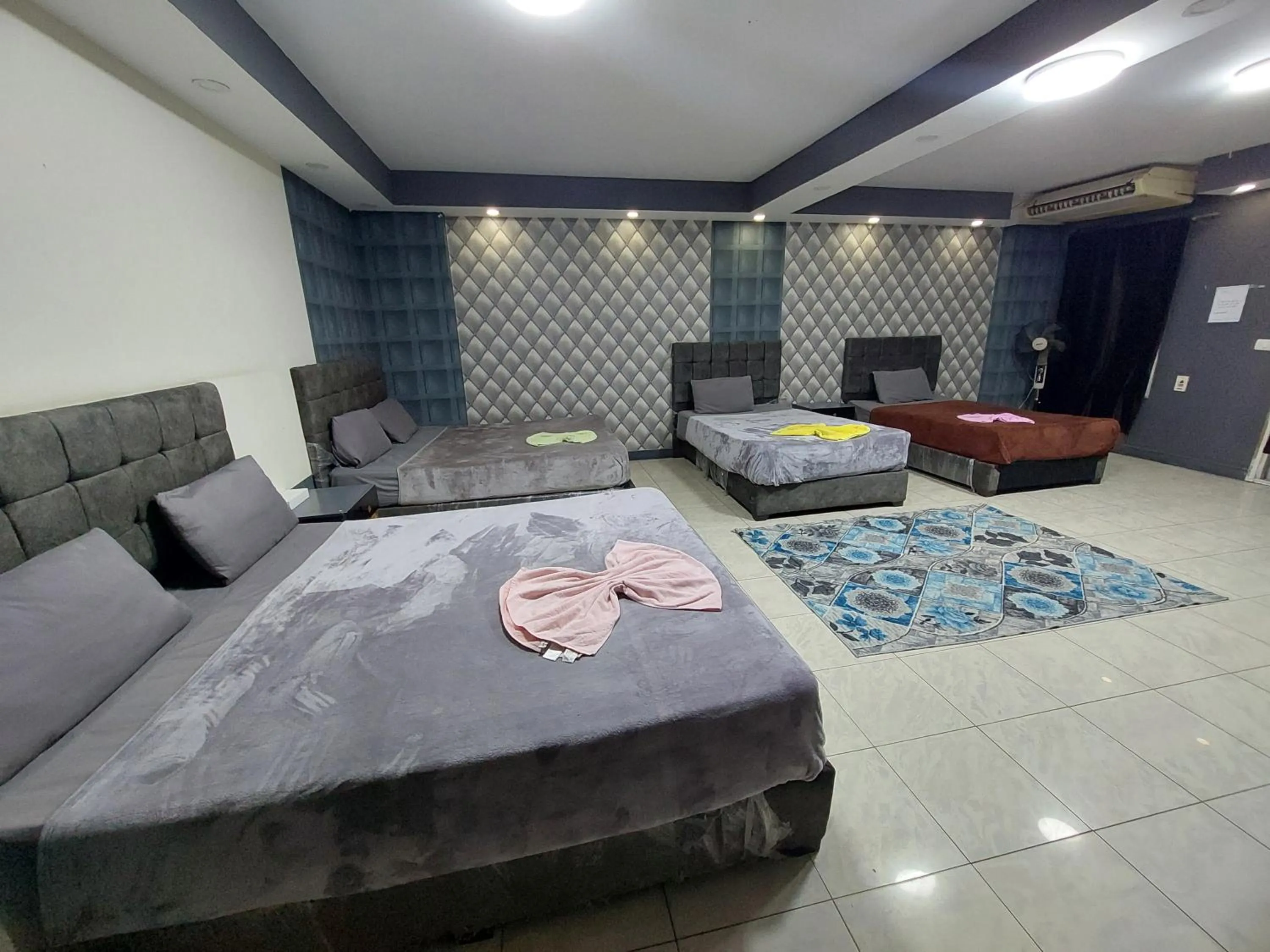 Bed in Best Dreams Hotel