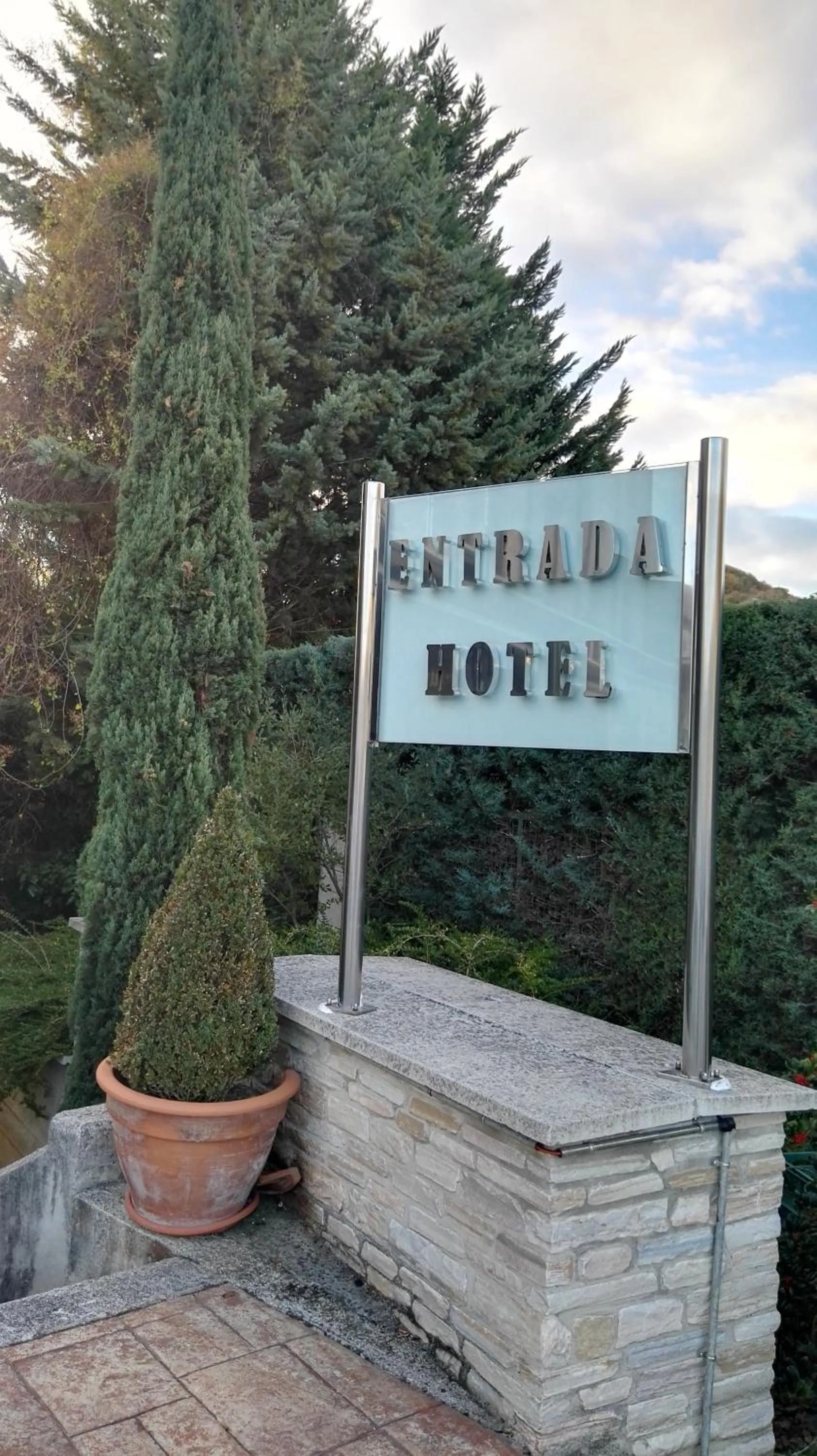 Property logo or sign in Hotel Iriguibel Huarte Pamplona