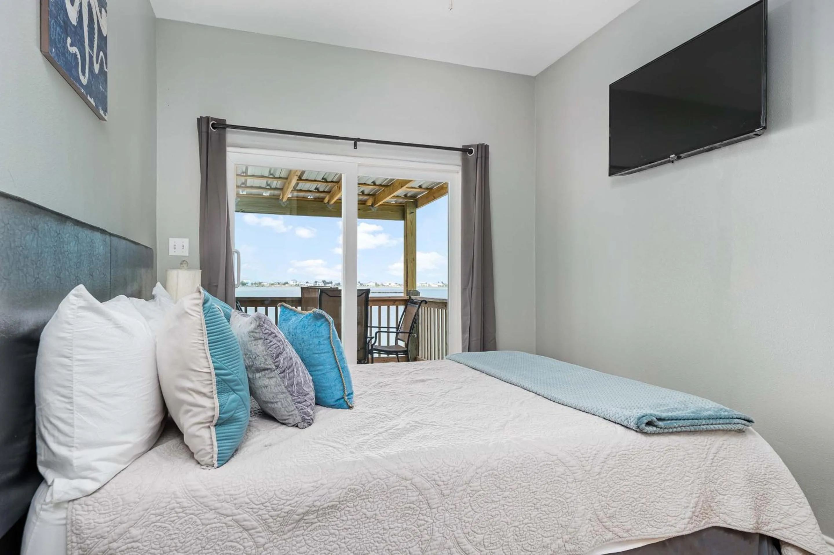 Property building, Bed in The Salt Flat